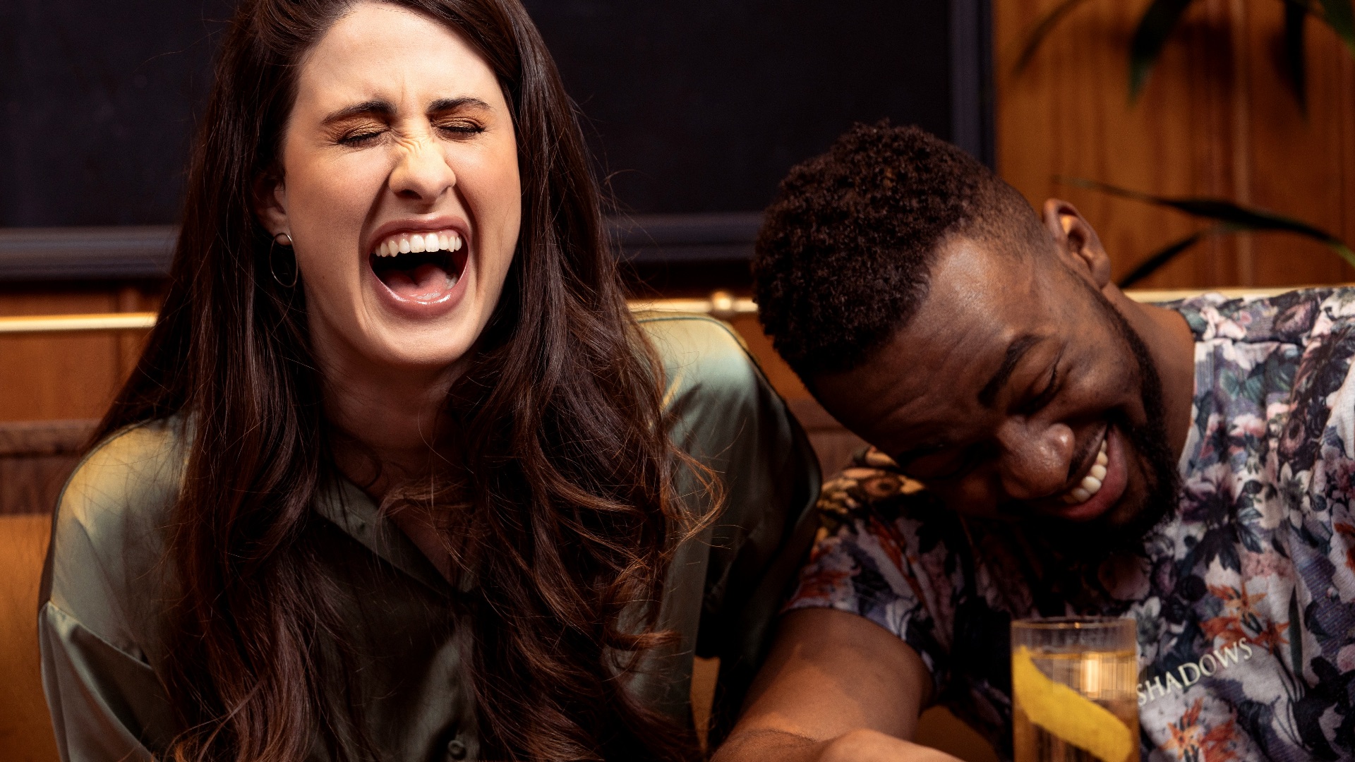 8. Faites-les rire