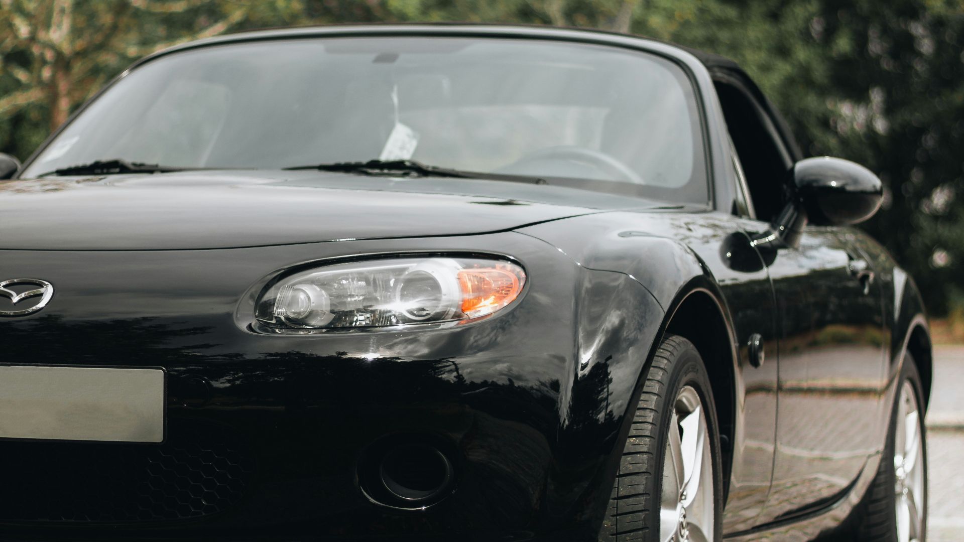 1. Mazda MX-5 Miata (NA/NB)