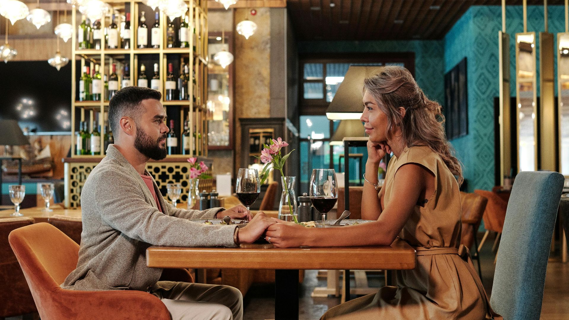 6. Le comportement à table