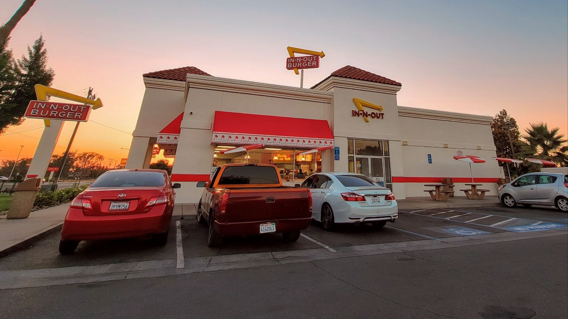 1. In-N-Out Burger
