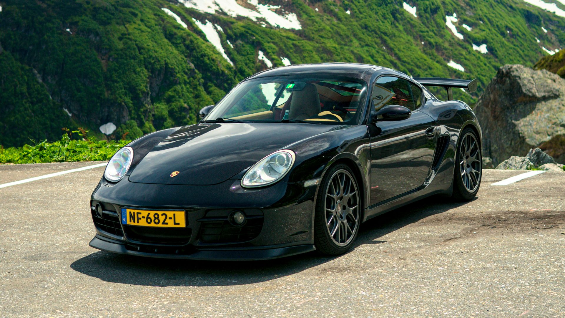 13. La leçon de neutralité (Porsche Cayman 987)