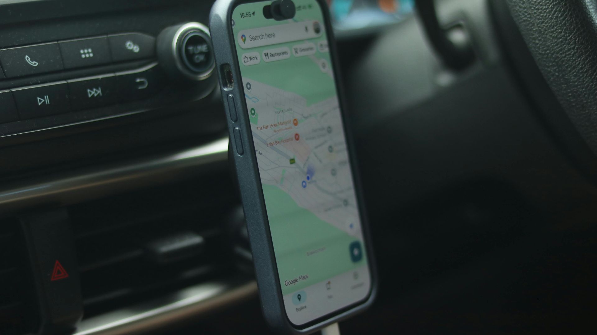 5. Support stable pour téléphone et navigation hors ligne