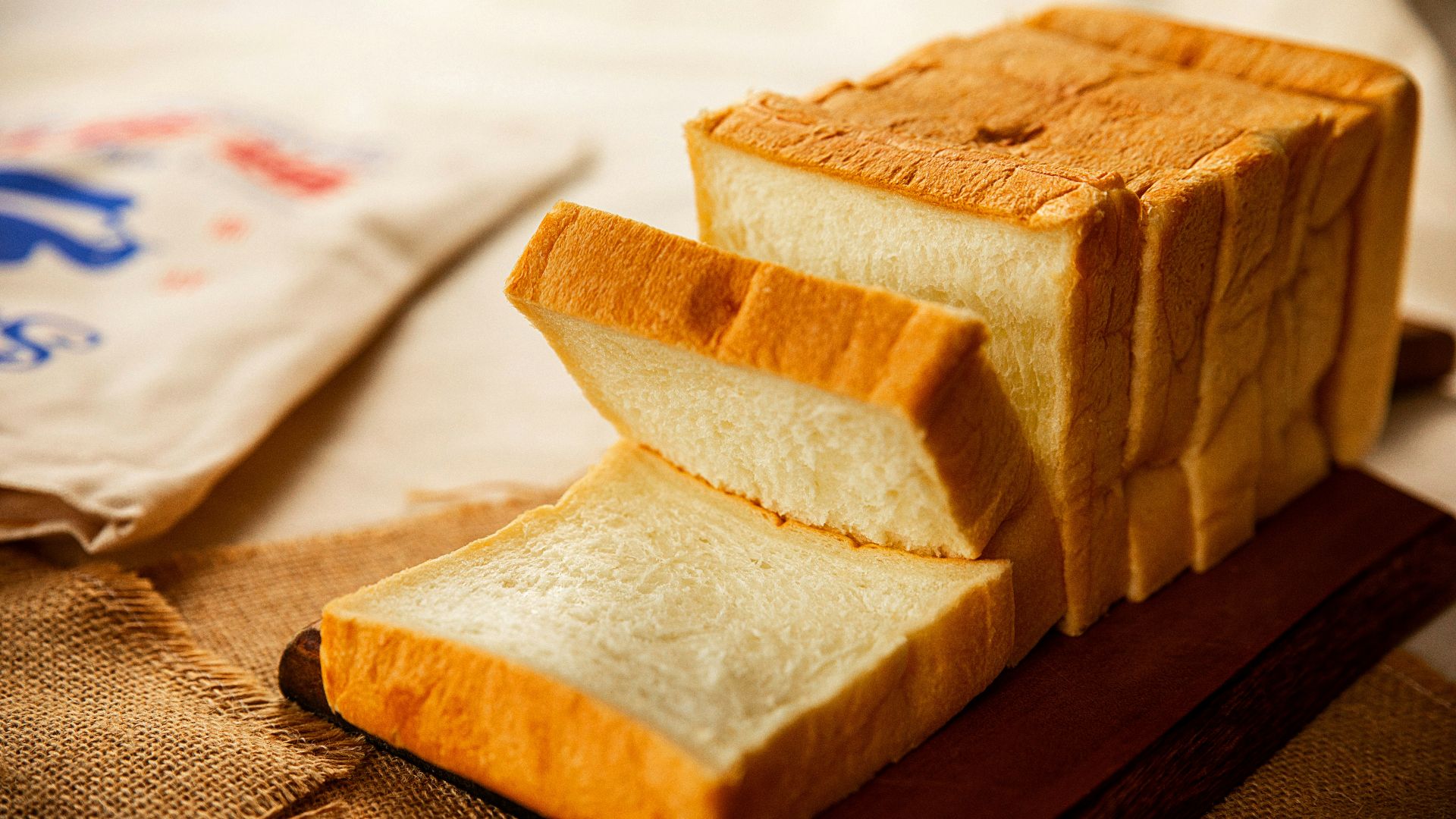 8. Pain blanc, riz et pâtes