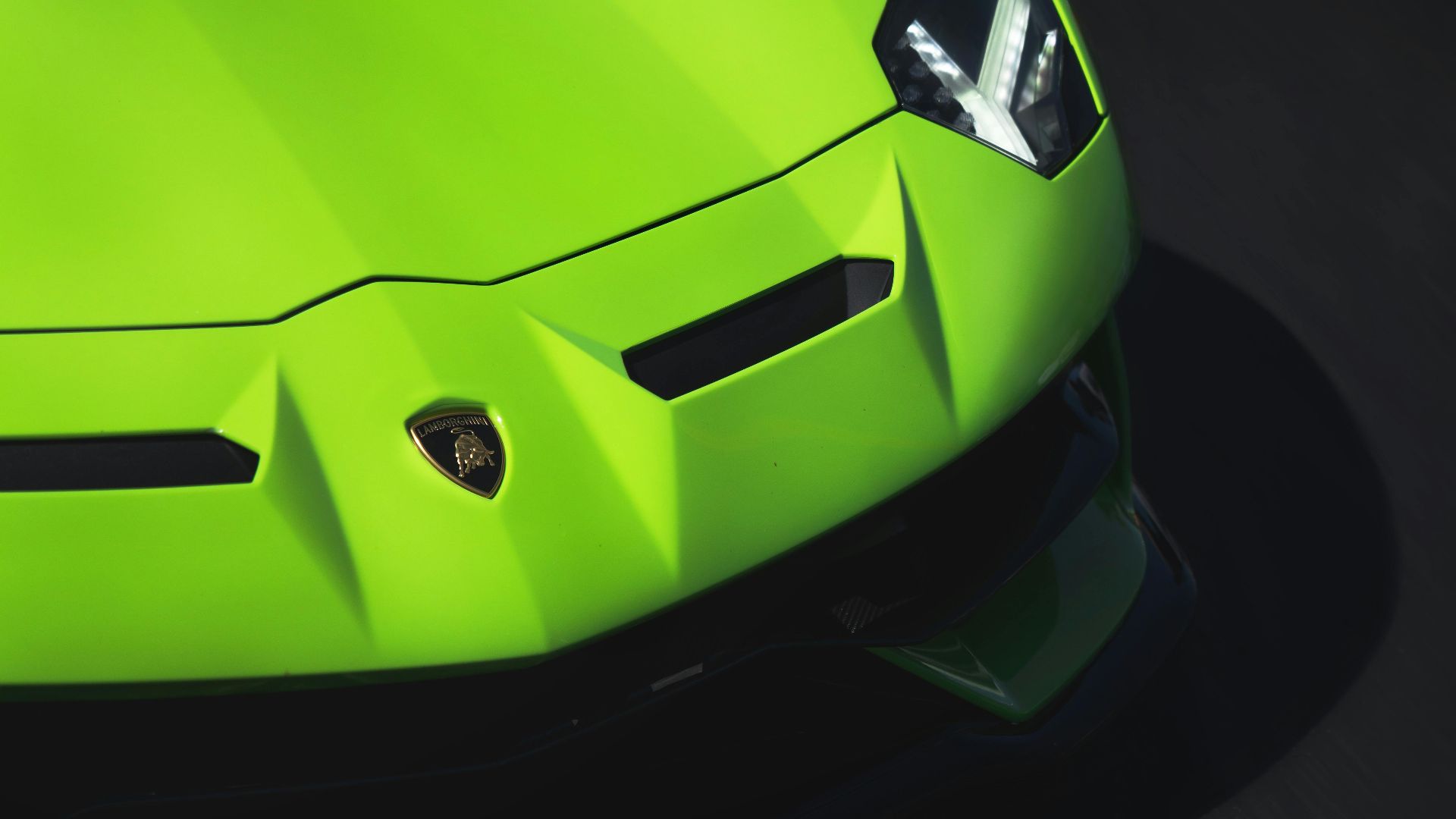 20 choses dont personne ne vous parle quand on achète une voiture de sport