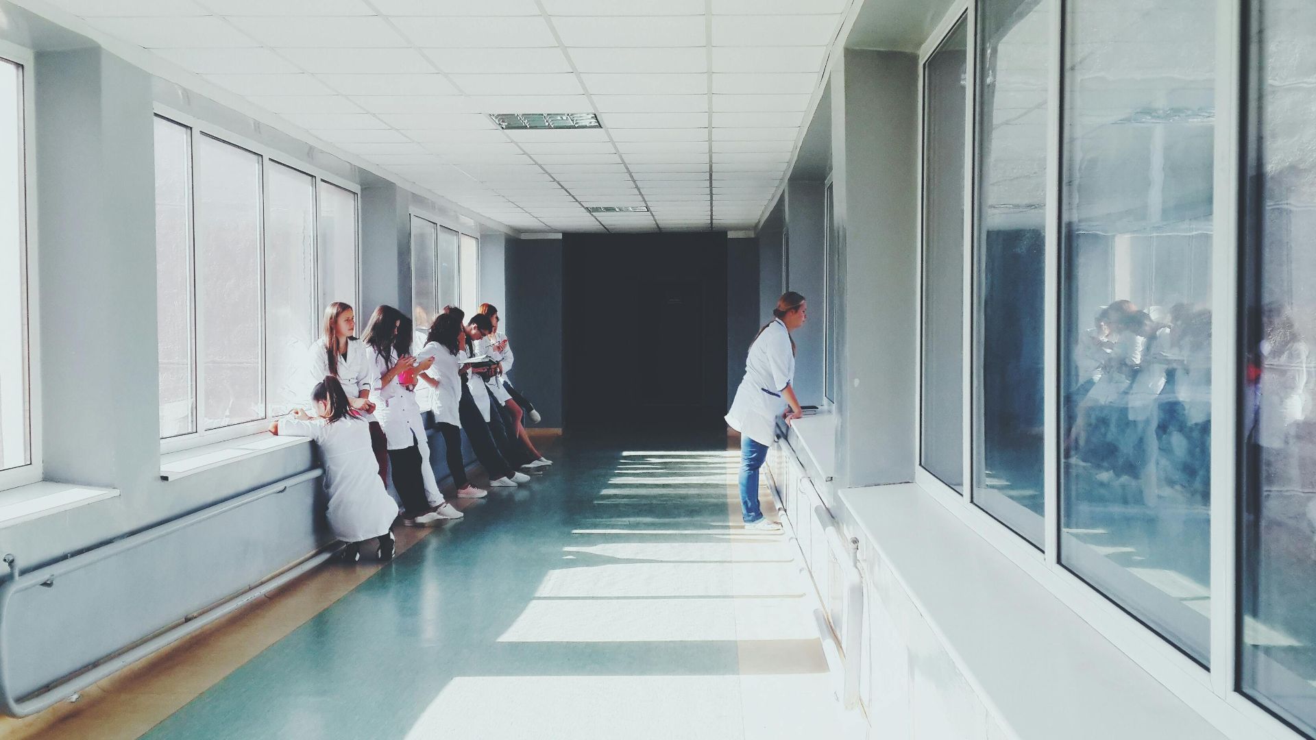 15. S'attendre à des réponses immédiates pendant un service chargé