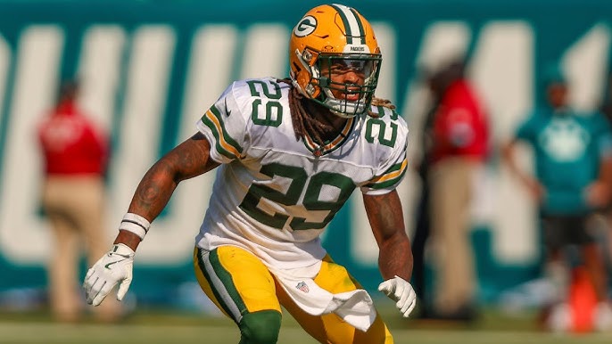 An impostor posing as Xavier McKinney defrauds an American sports lender