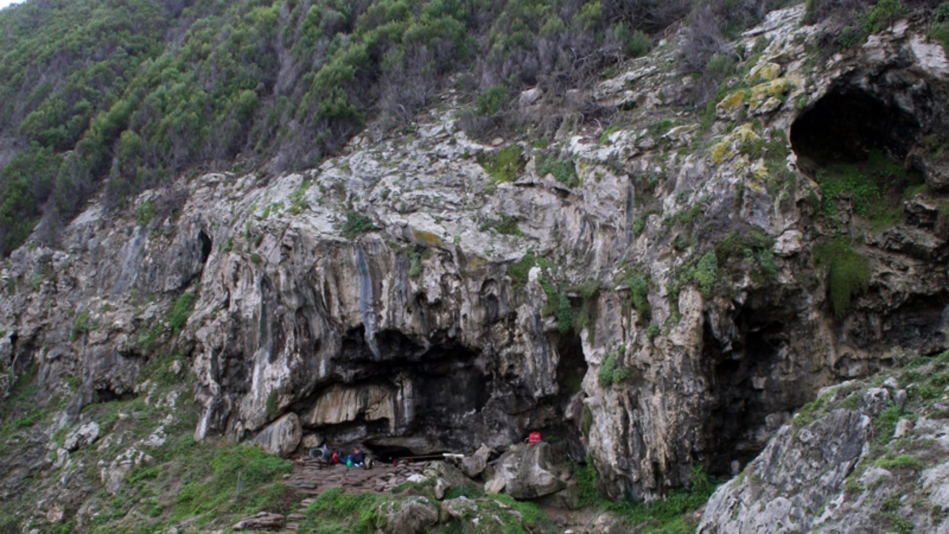 20. Les kits d'ocre de la grotte de Blombos