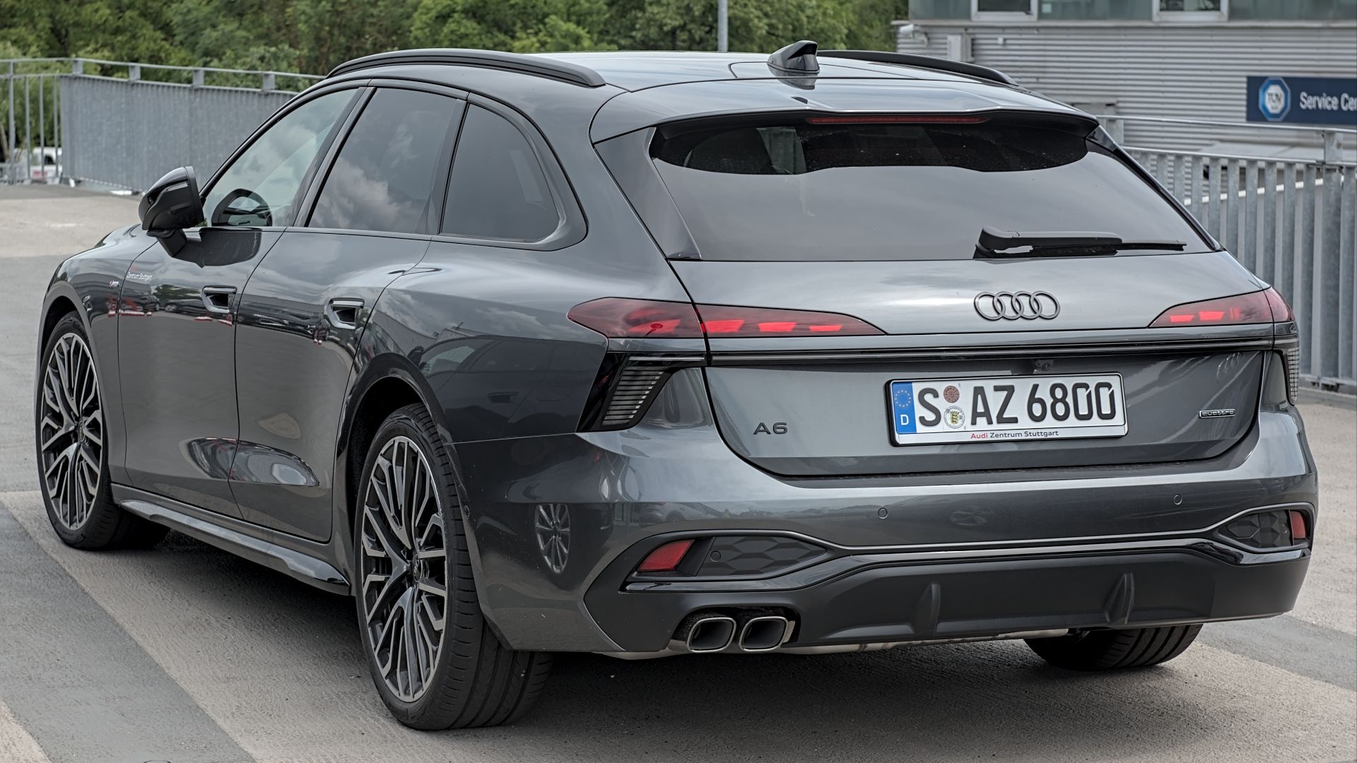 19. Audi A6