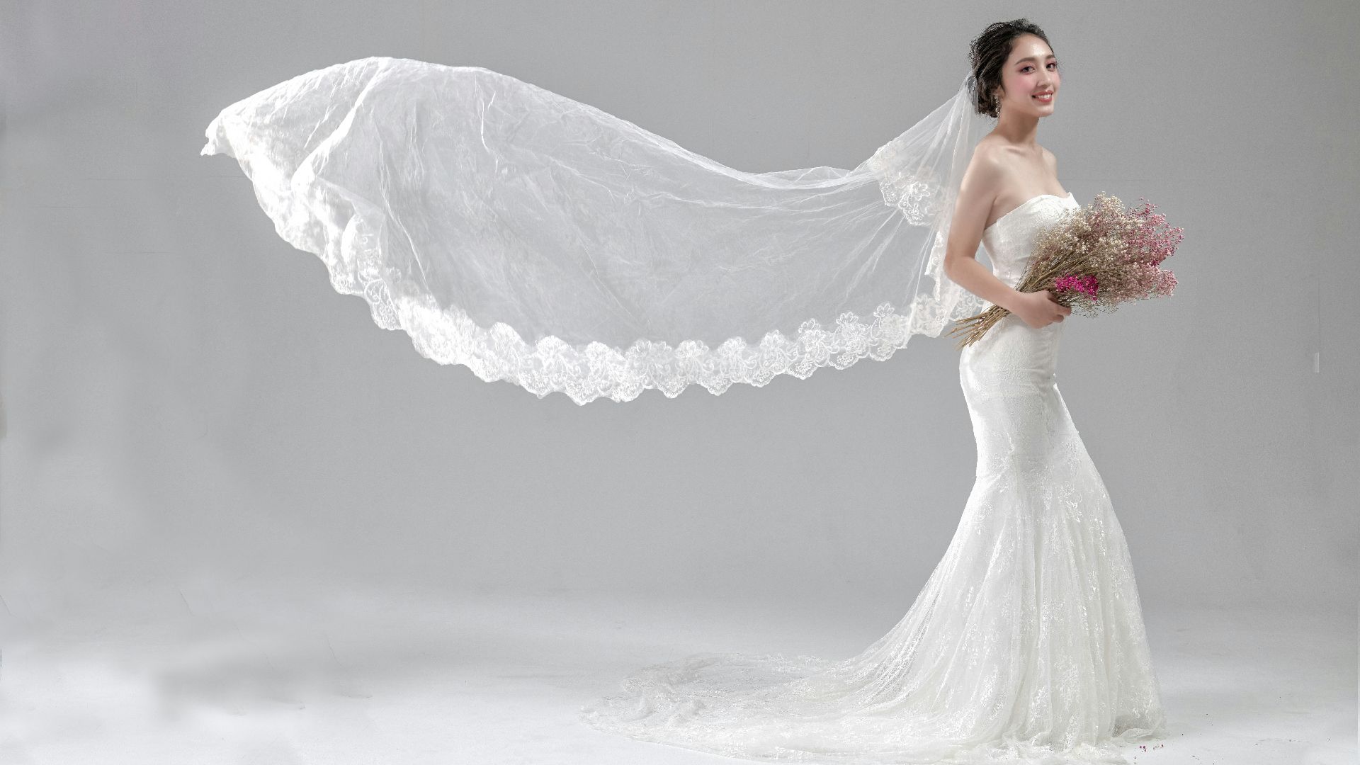 Les stylistes de mariage supplient les futures mariées de laisser tomber ces 10 accessoires et d’opter plutôt pour ces 10 autres