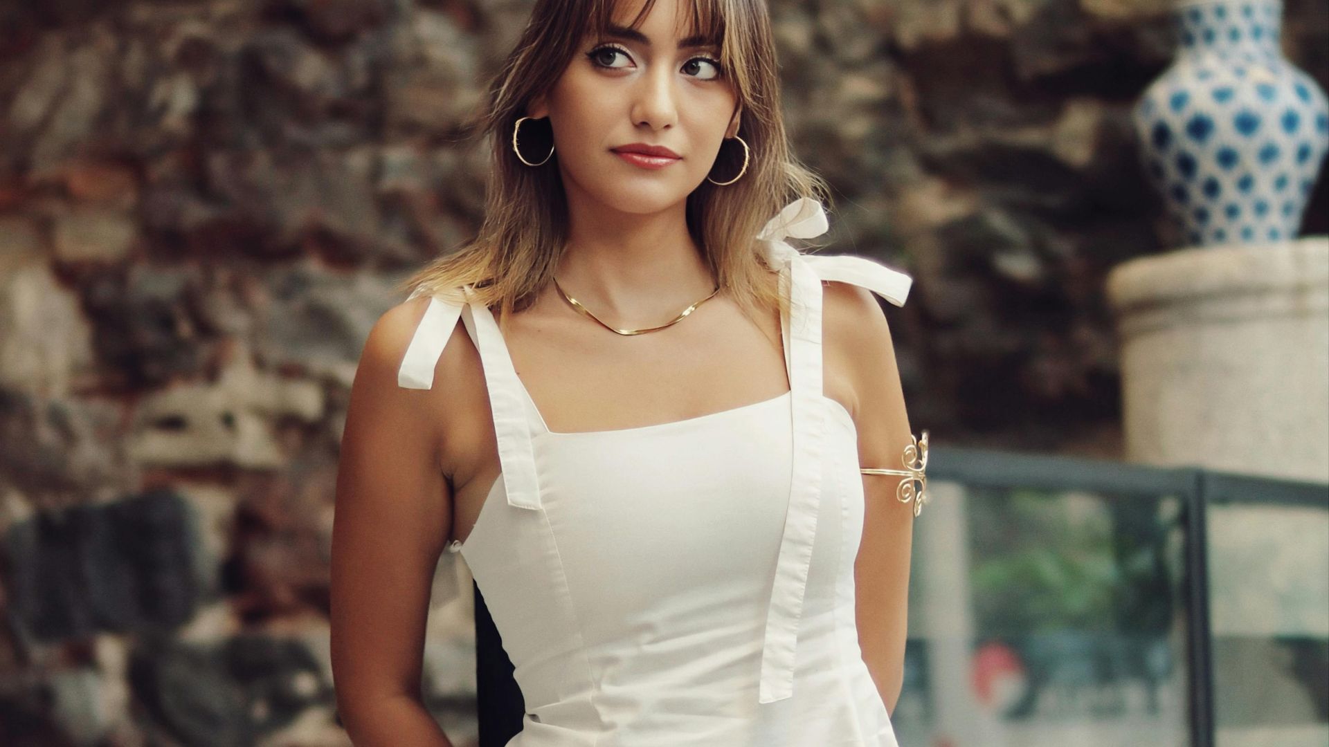 1. La robe d'été blanche
