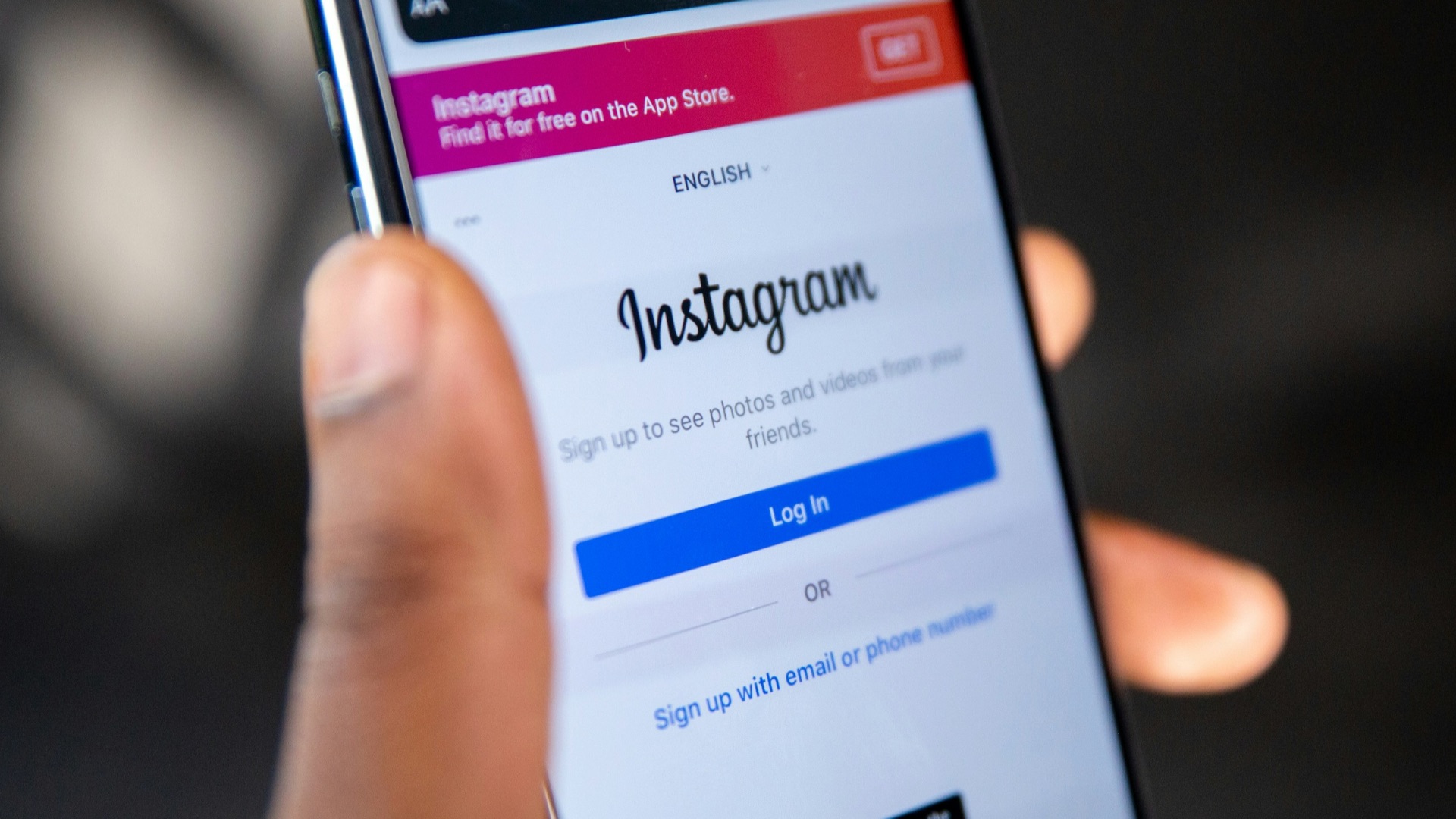 9. Le rôle des réseaux sociaux et de la technologie