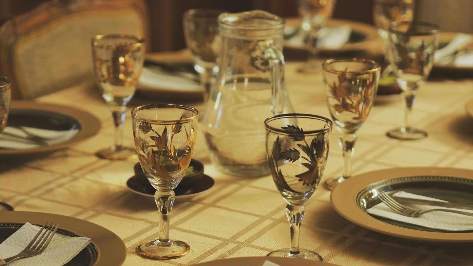 10. Veiller à ce que les verres restent pleins