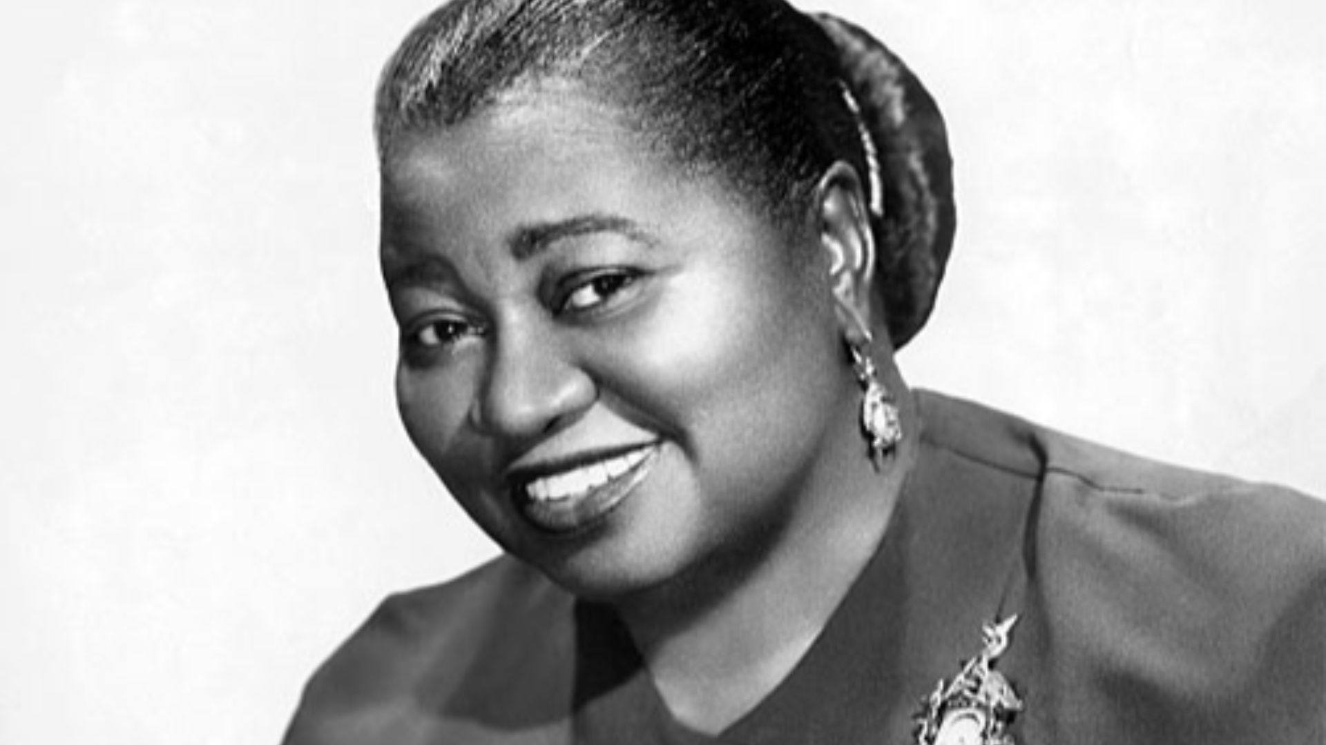 7. Hattie McDaniel