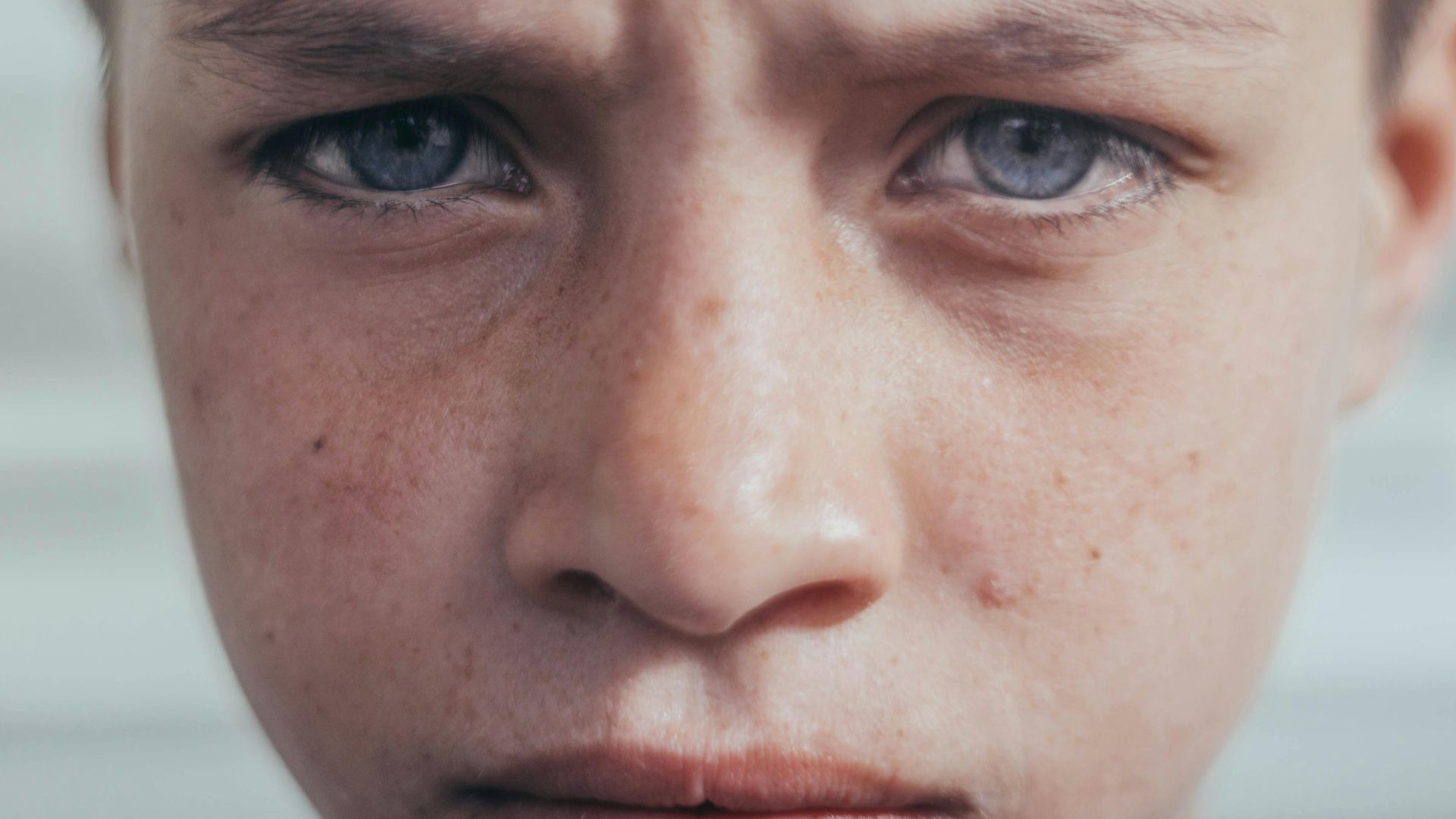 4. Votre enfant se montre froid sans raison