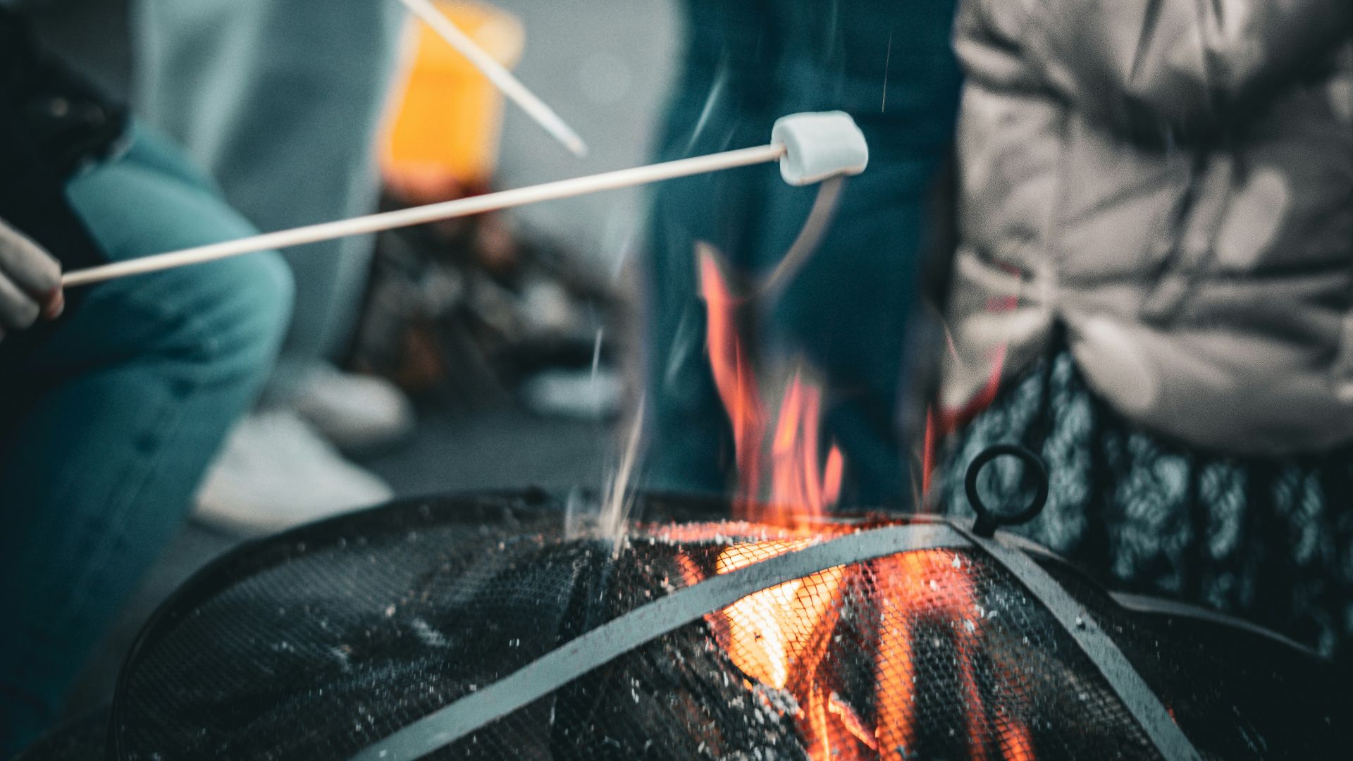 2. Organisez une soirée camping dans votre jardin