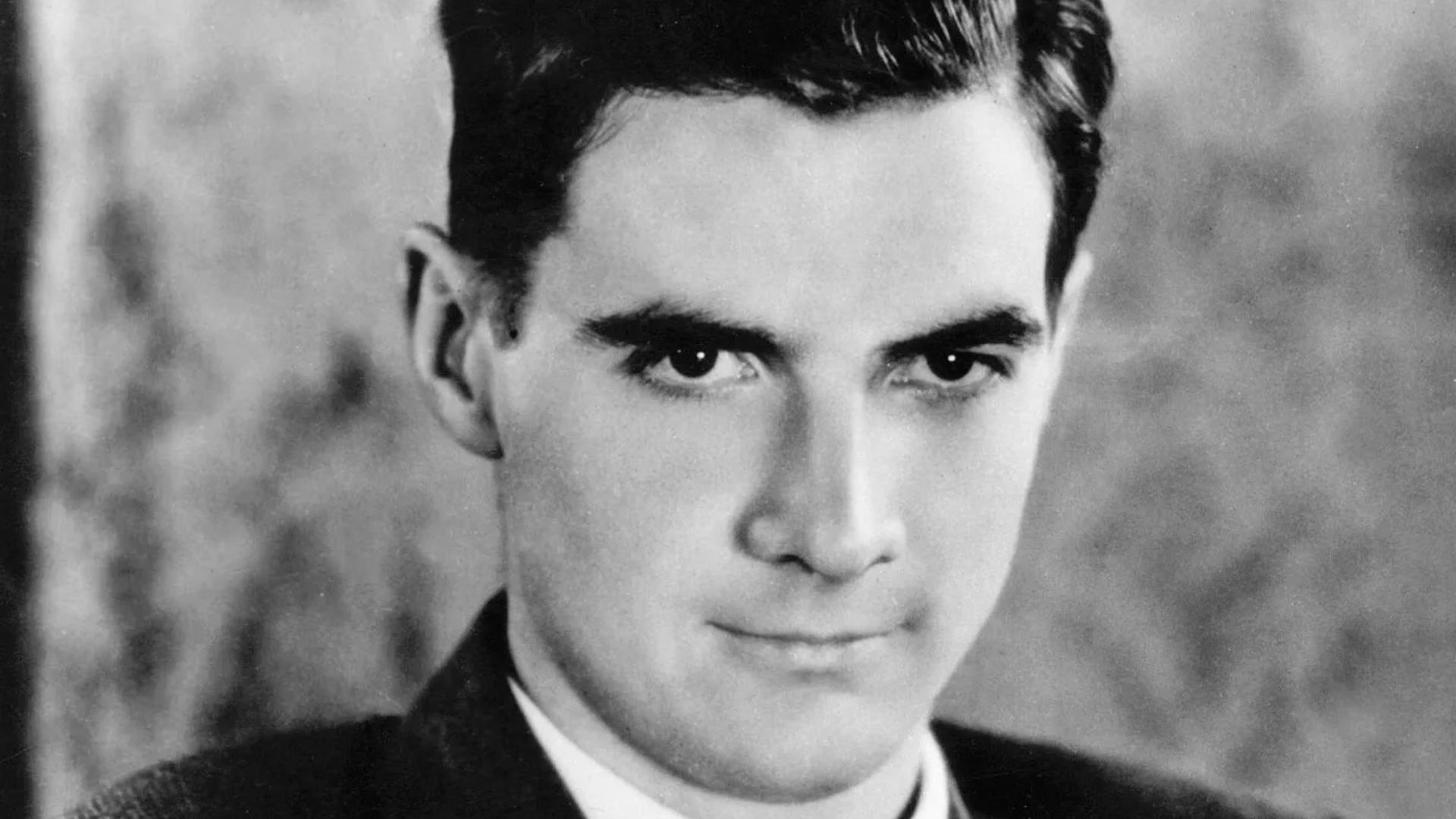 16. Howard Hughes