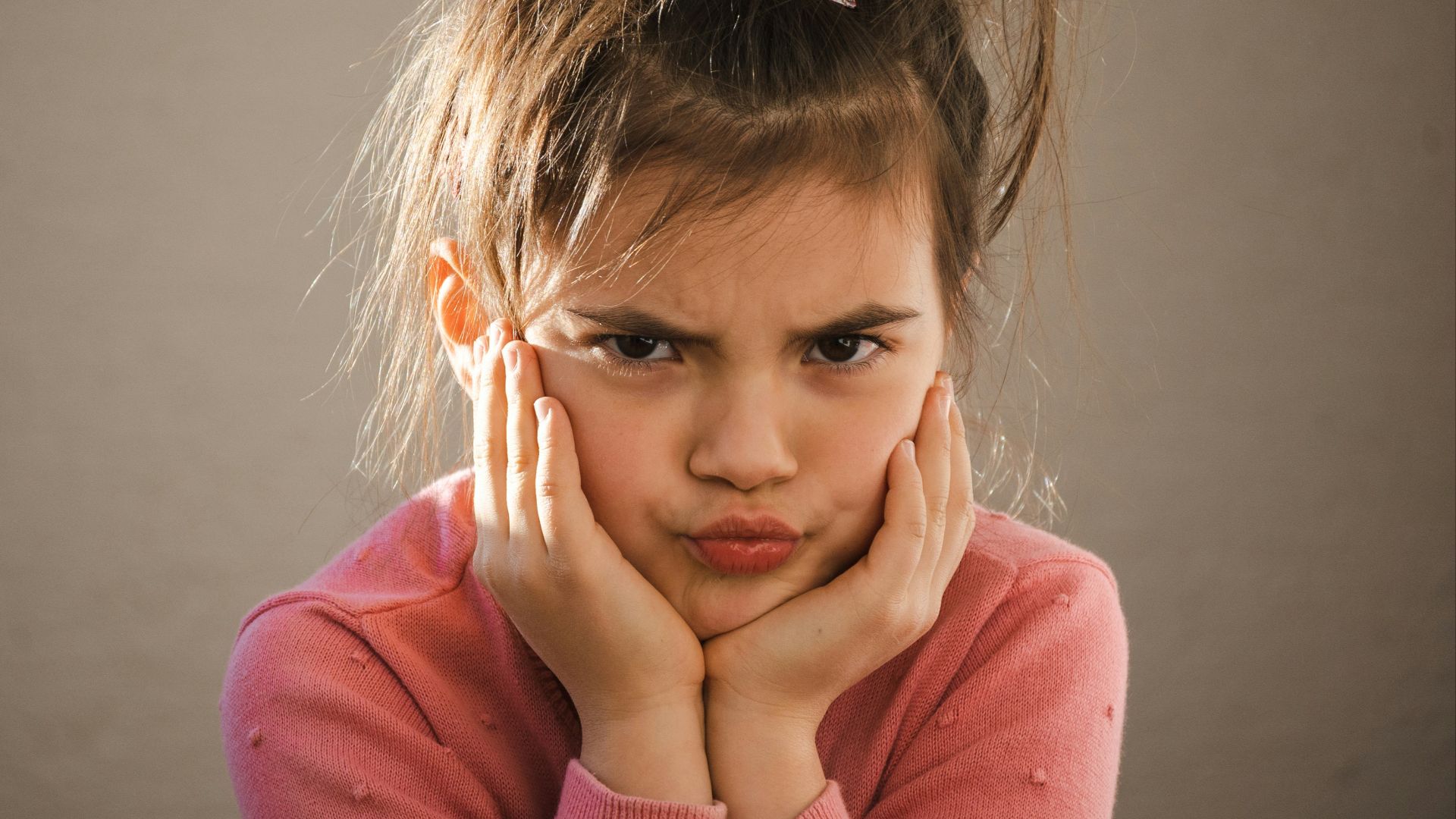 20 signes qui montrent que votre ex essaie de monter vos enfants contre vous