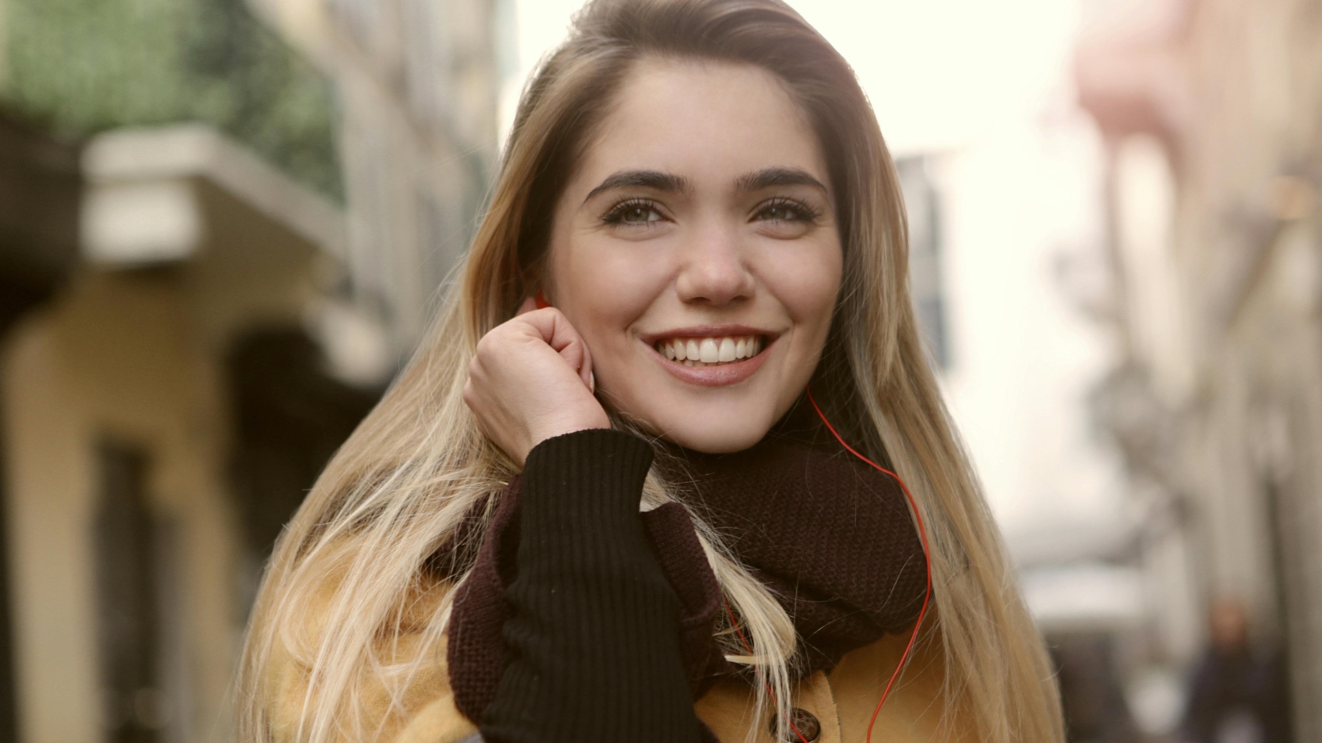 10 choses qui attirent instantanément les hommes et 10 choses qui attirent instantanément les femmes