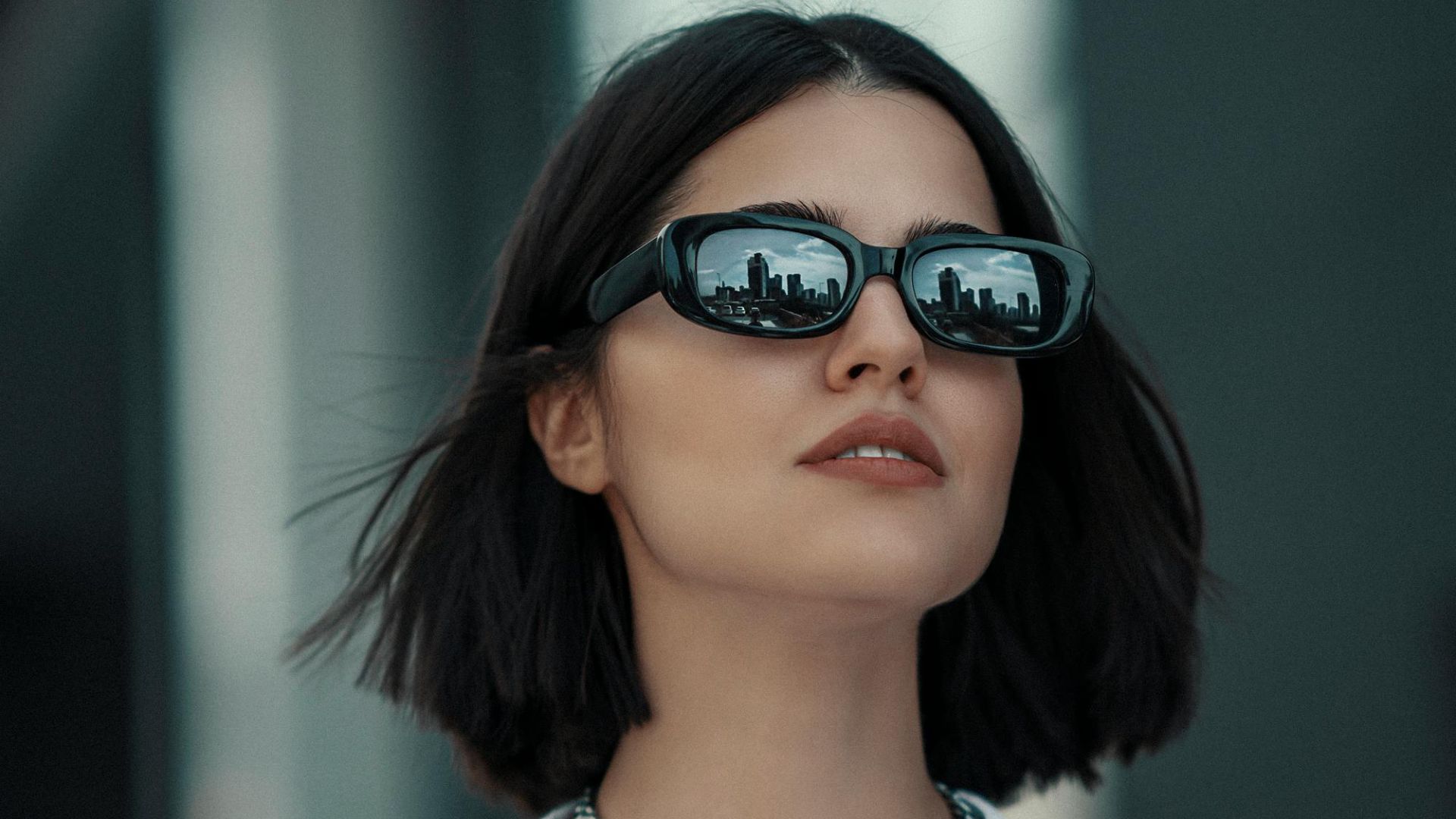 8. Modèles mettant en avant le logo