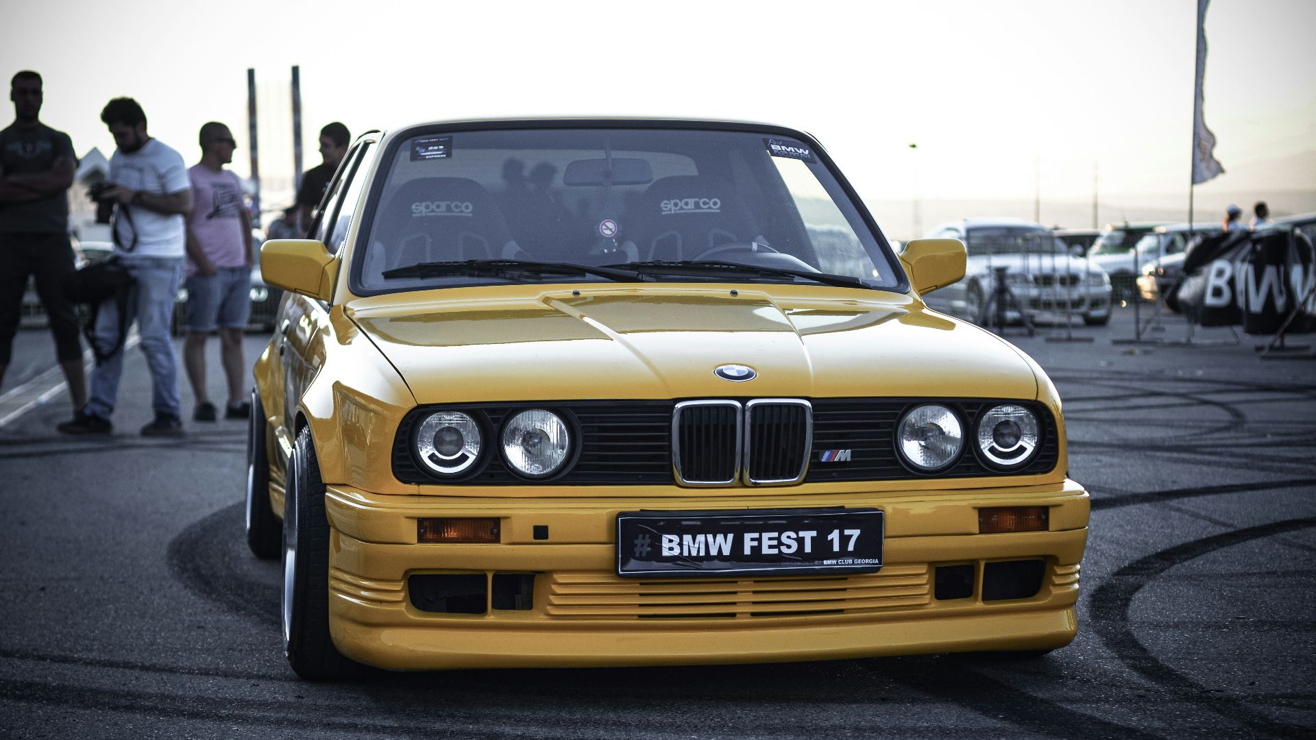 2. BMW E30 M3