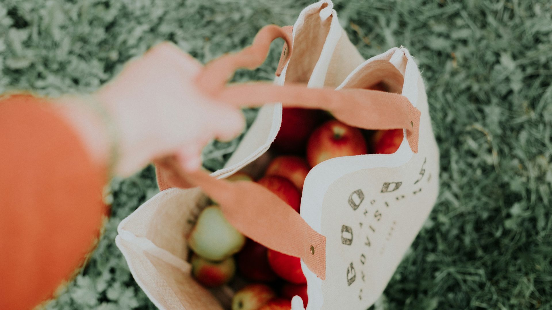 2. Vous faites tomber des objets plus souvent