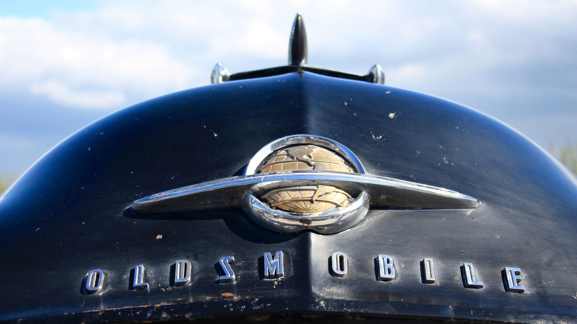 4. Oldsmobile