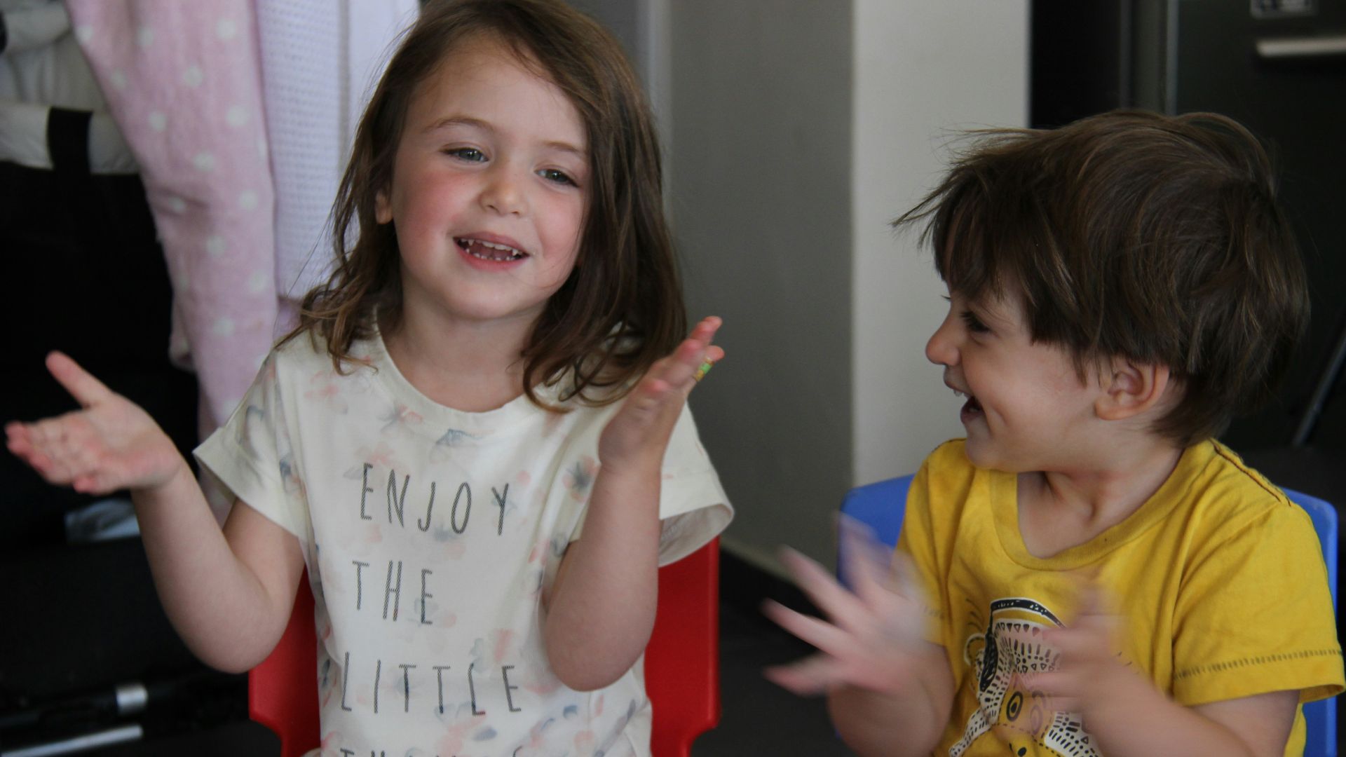 19. Garder des enfants tout en étant encore un enfant