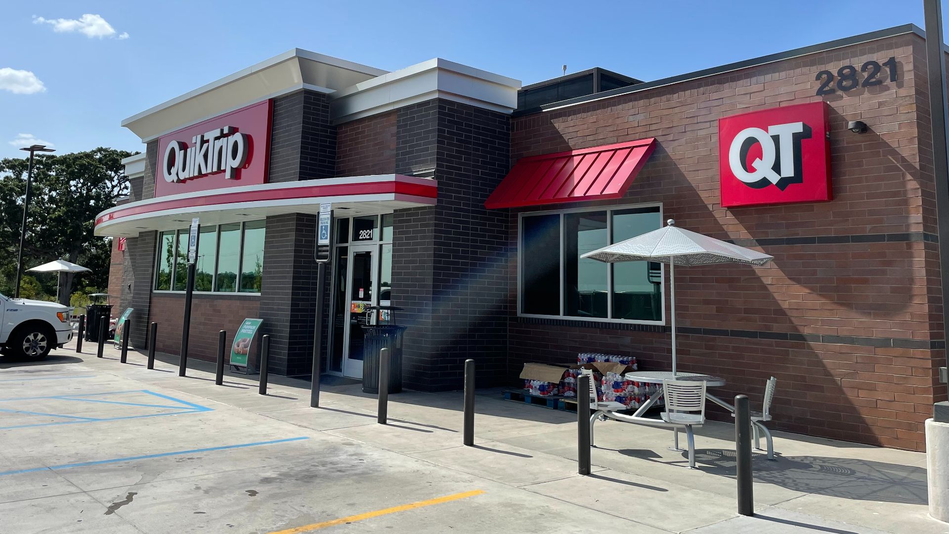 6. Hot-dogs du Roller Grill de QuikTrip