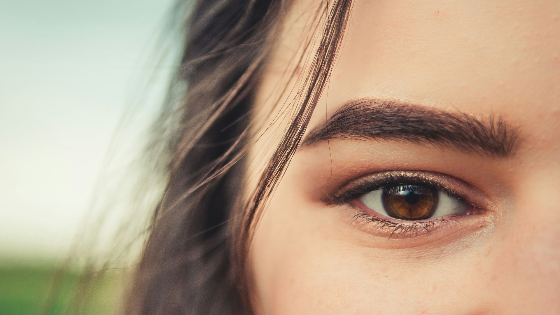 3. Des sourcils bien dessinés sans excès
