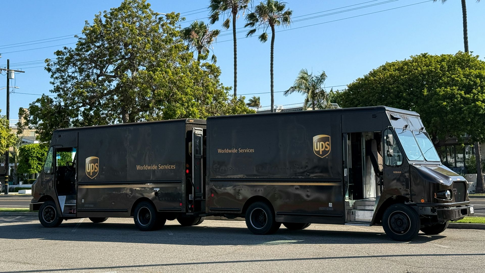 5. Des camions de livraison aux pires endroits imaginables