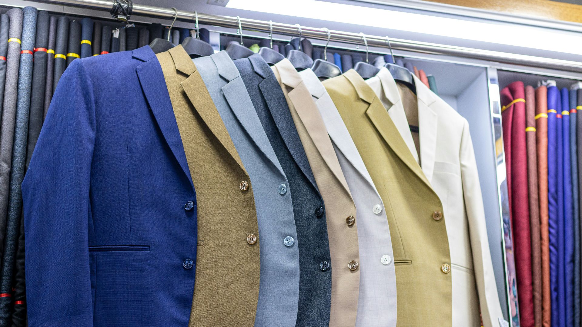 4. Les blazers mal ajustés