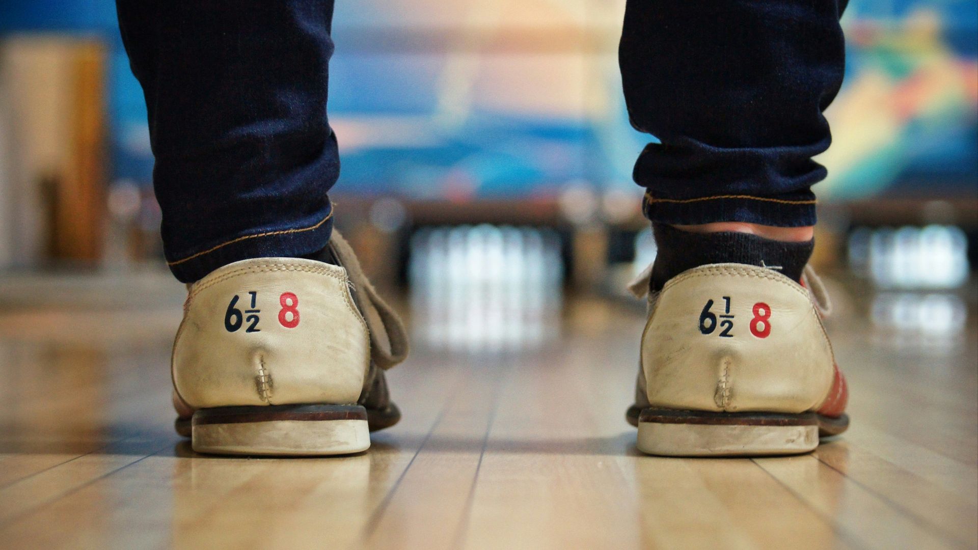 2. Bowling
