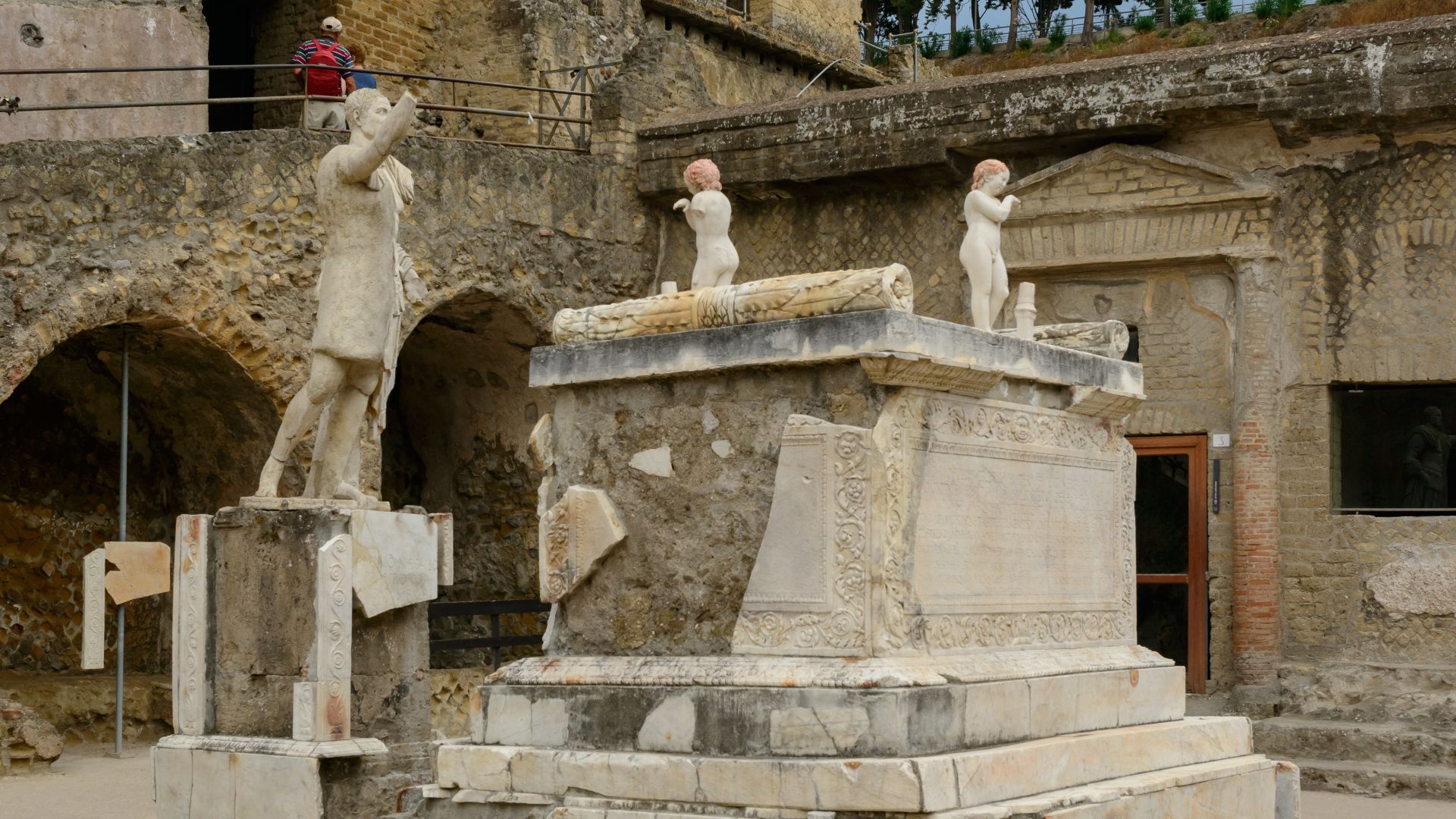 3. Herculanum, Italie