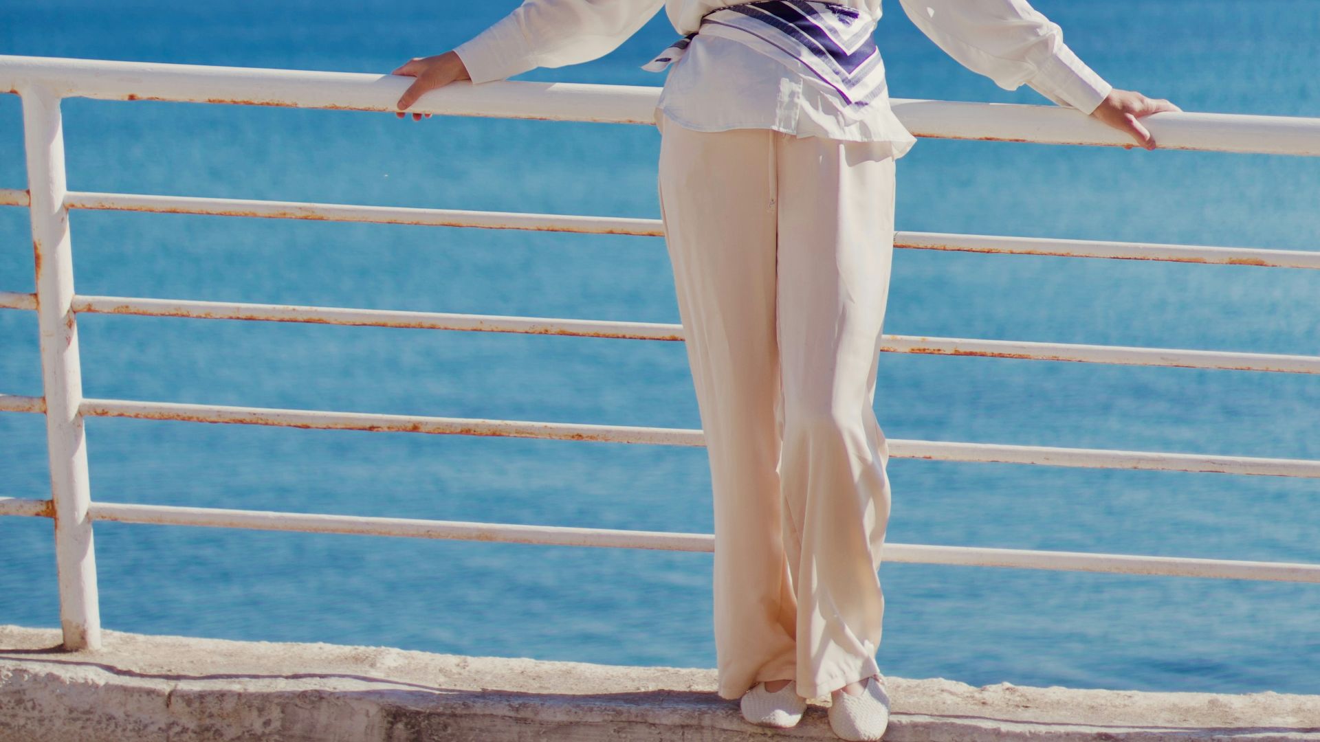 1. Pantalon extra-long à jambes larges