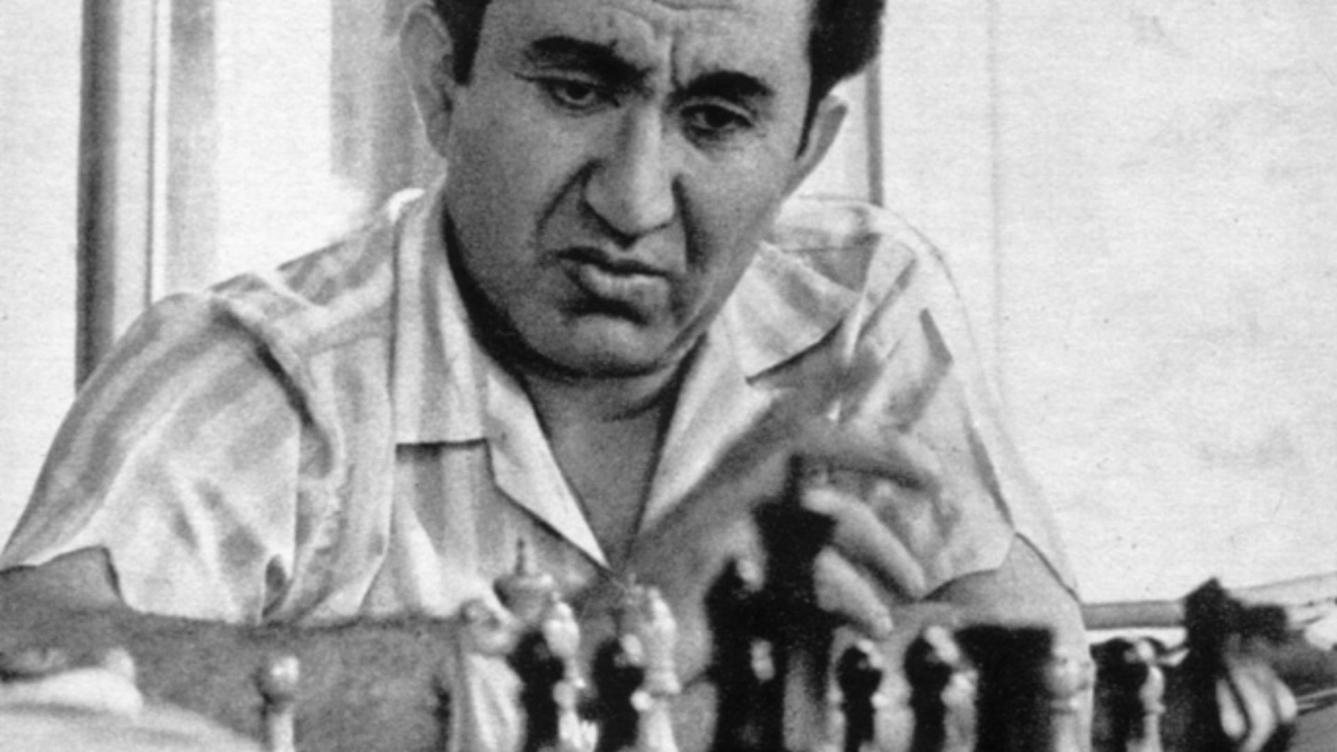 12. Tigran Petrosian