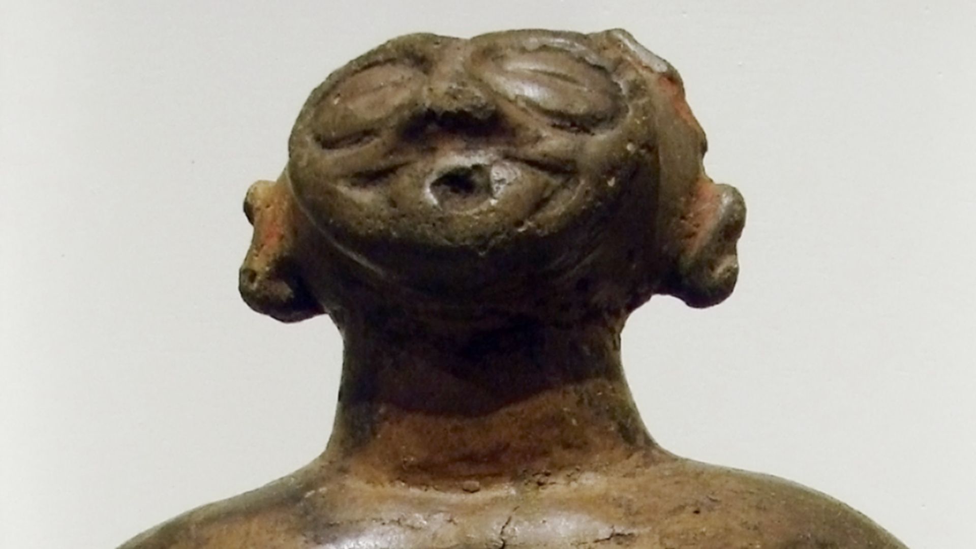 13. Figurines Dogū