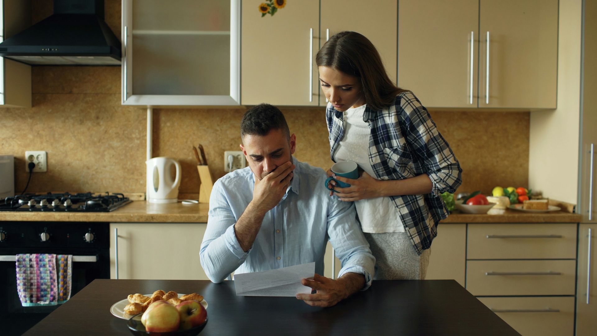 10 habitudes qui laissent présager un avenir financier difficile et 10 signes qui montrent que tout va bien