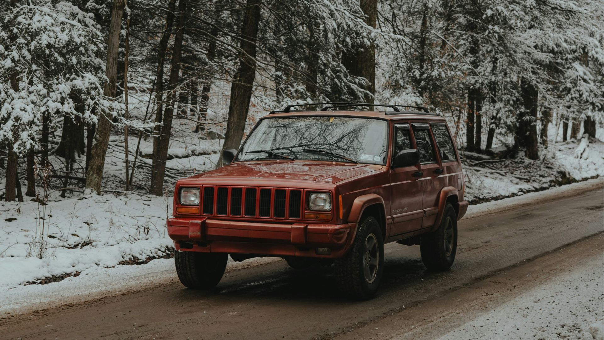 13. La Jeep aux lignes carrées (Jeep Cherokee XJ)
