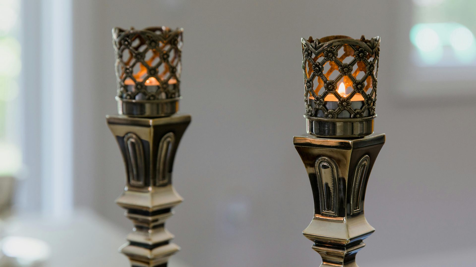 14. Bougeoirs décorés