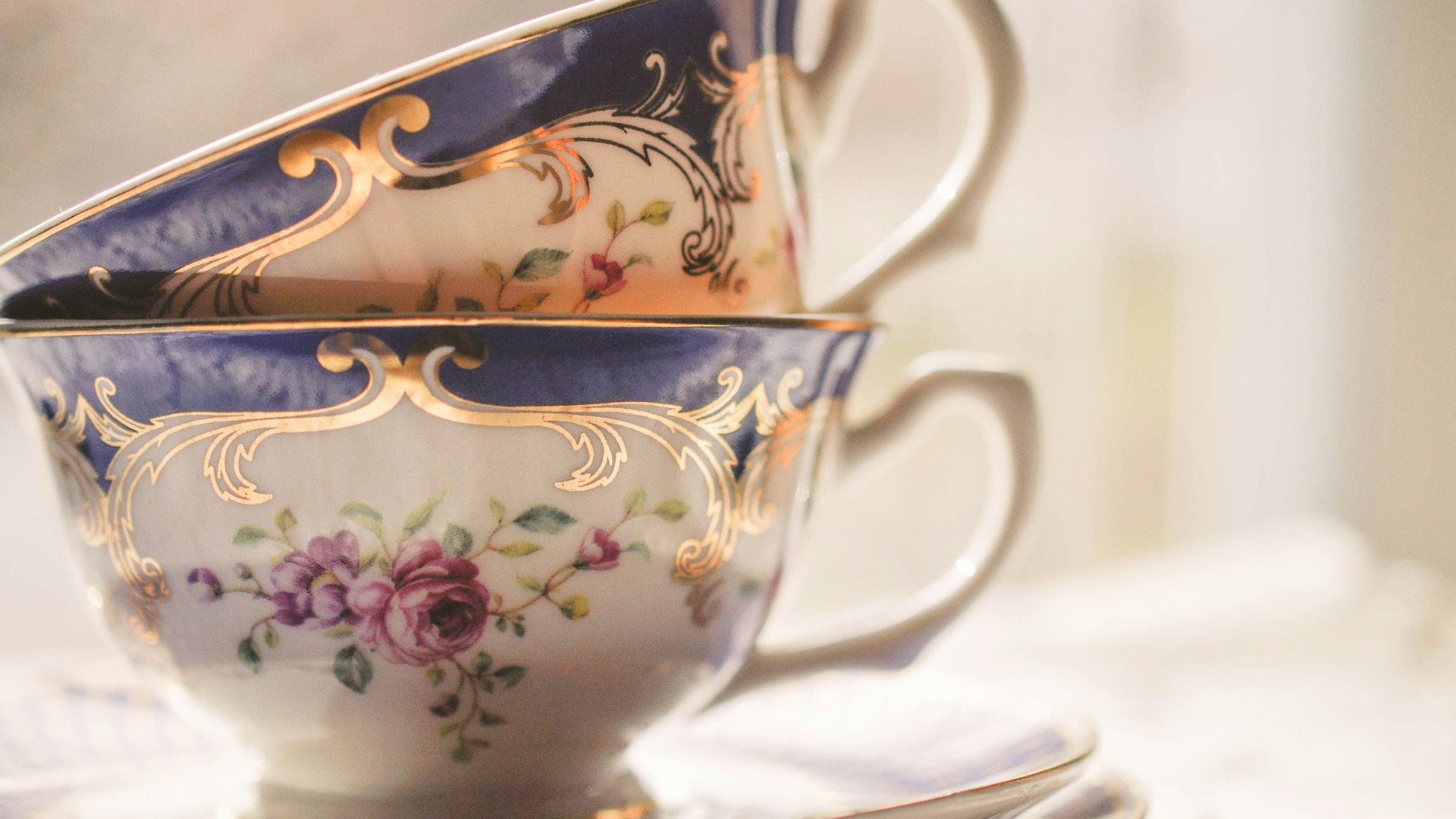 6. Porcelaine fine
