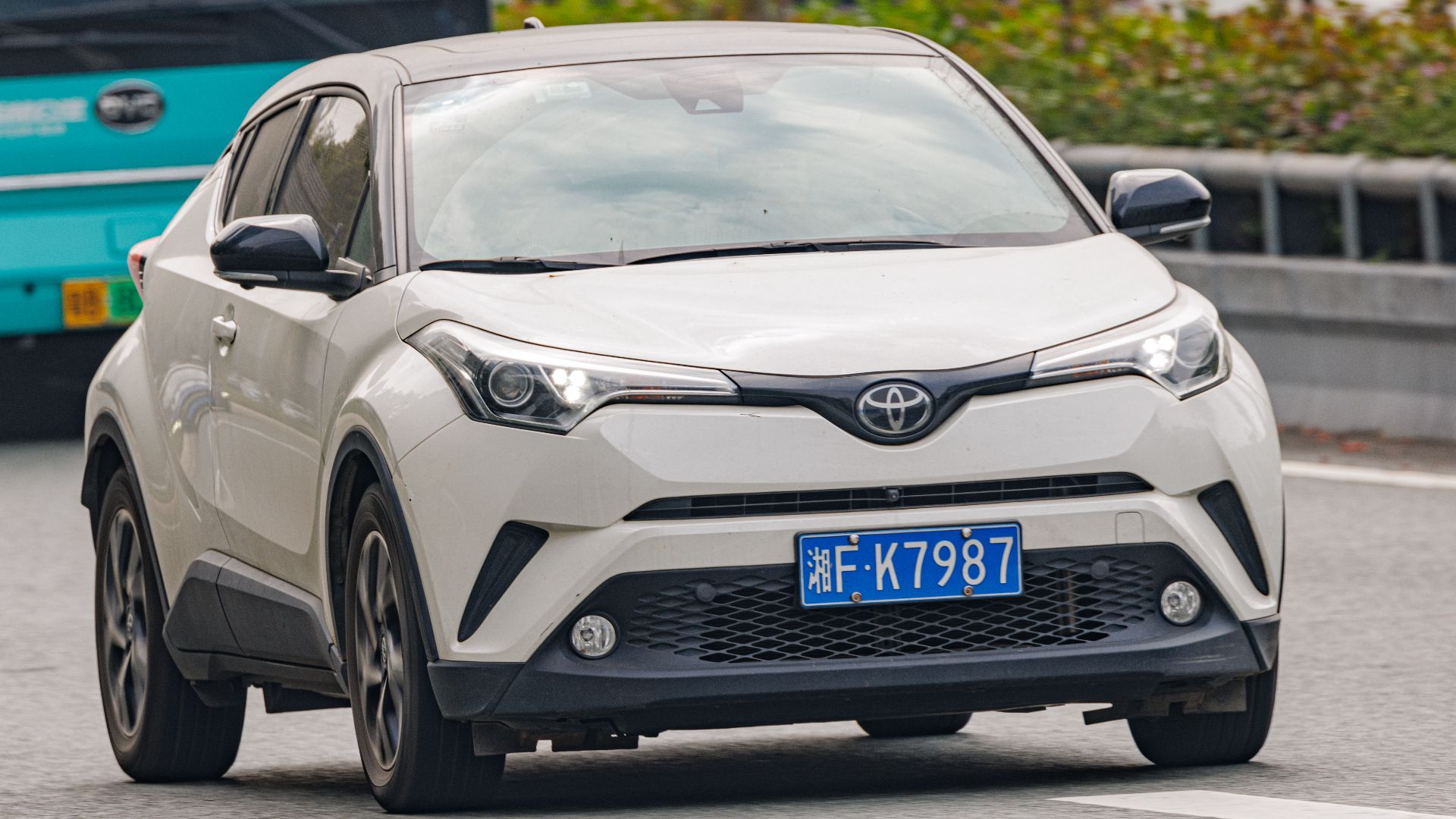 3. C-HR
