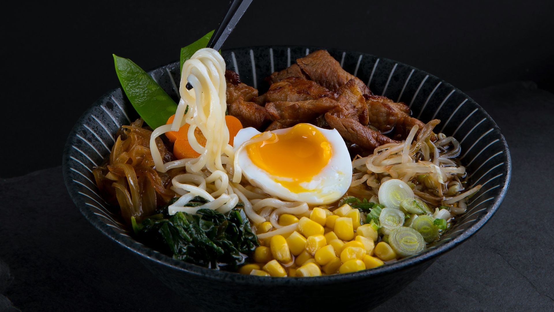 12. Ramen avec tout ce qu'il faut