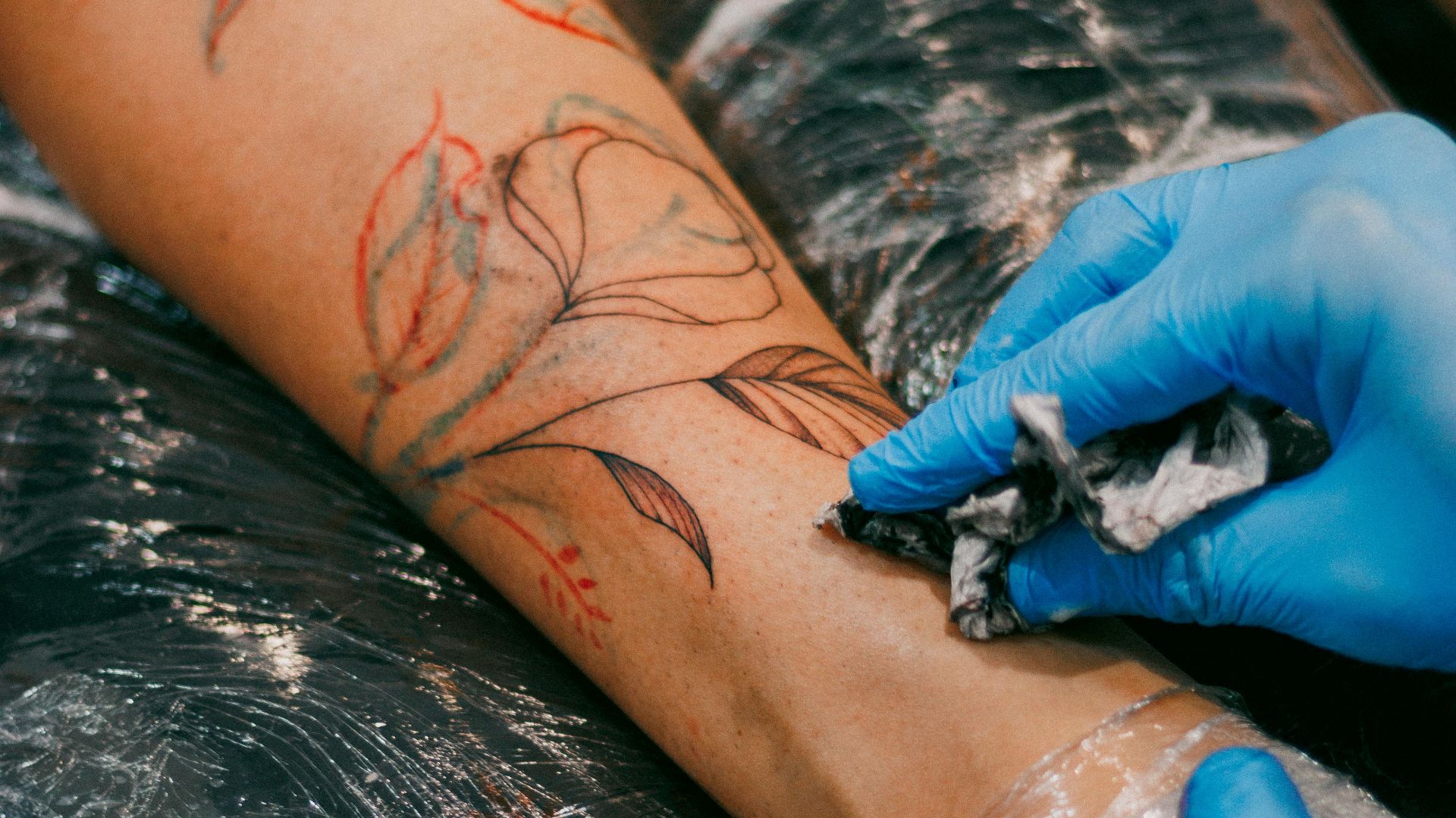 5. Un tatouage récent est une peau encore en cours de cicatrisation