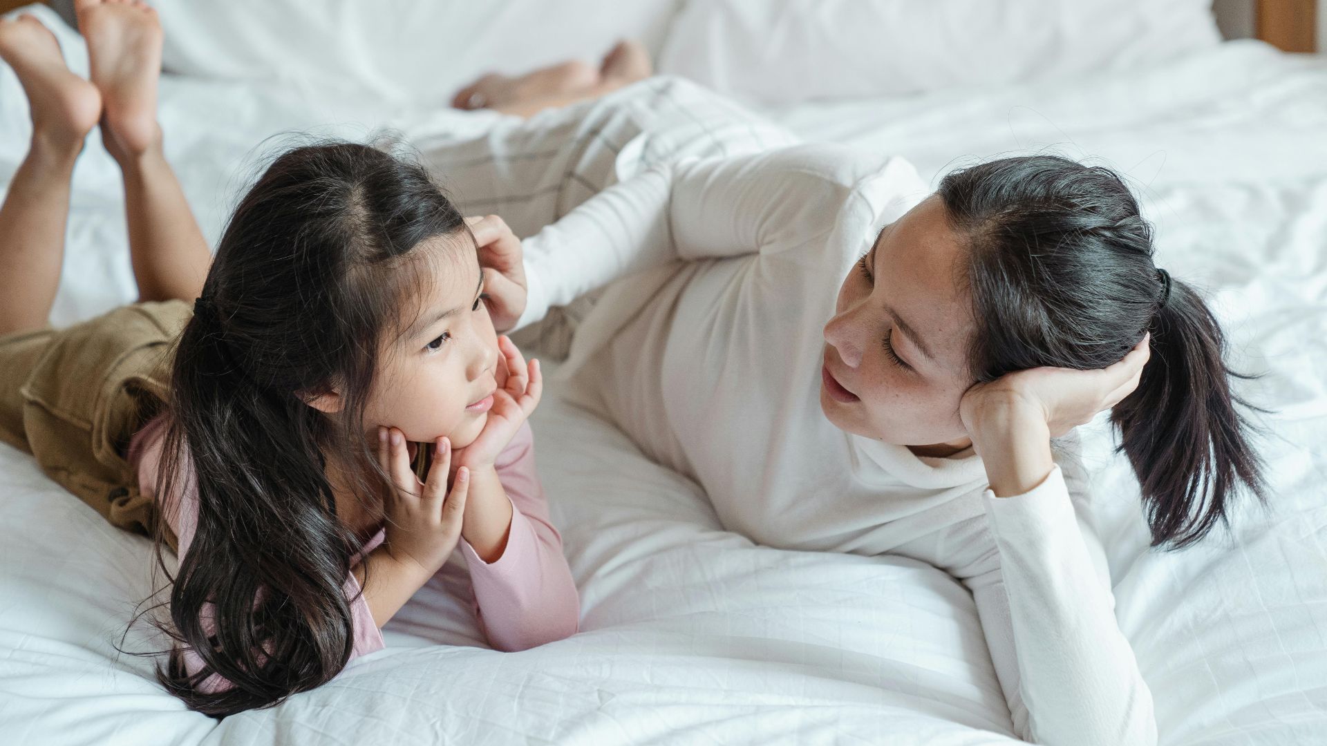 20 choses trop intimes à ne jamais dire à votre enfant