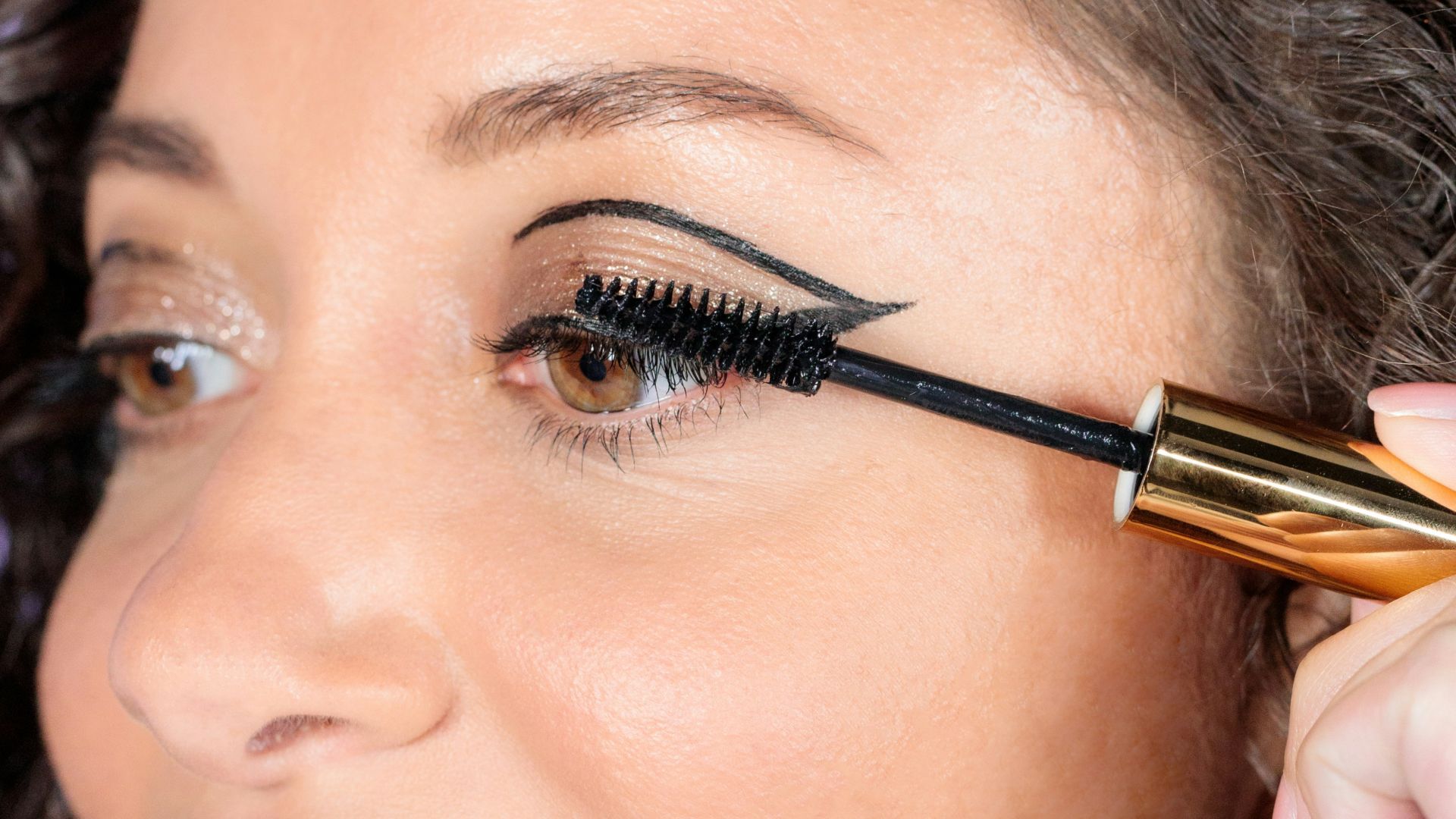 5. Démêlez les cils qui forment des paquets