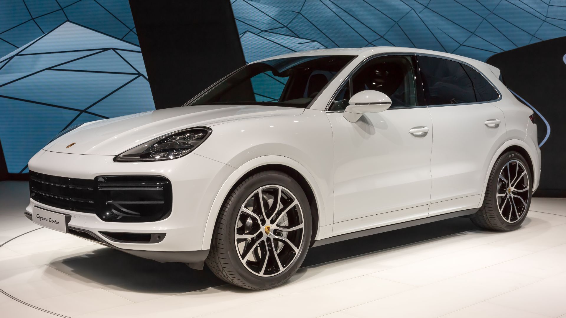 6. Porsche Cayenne