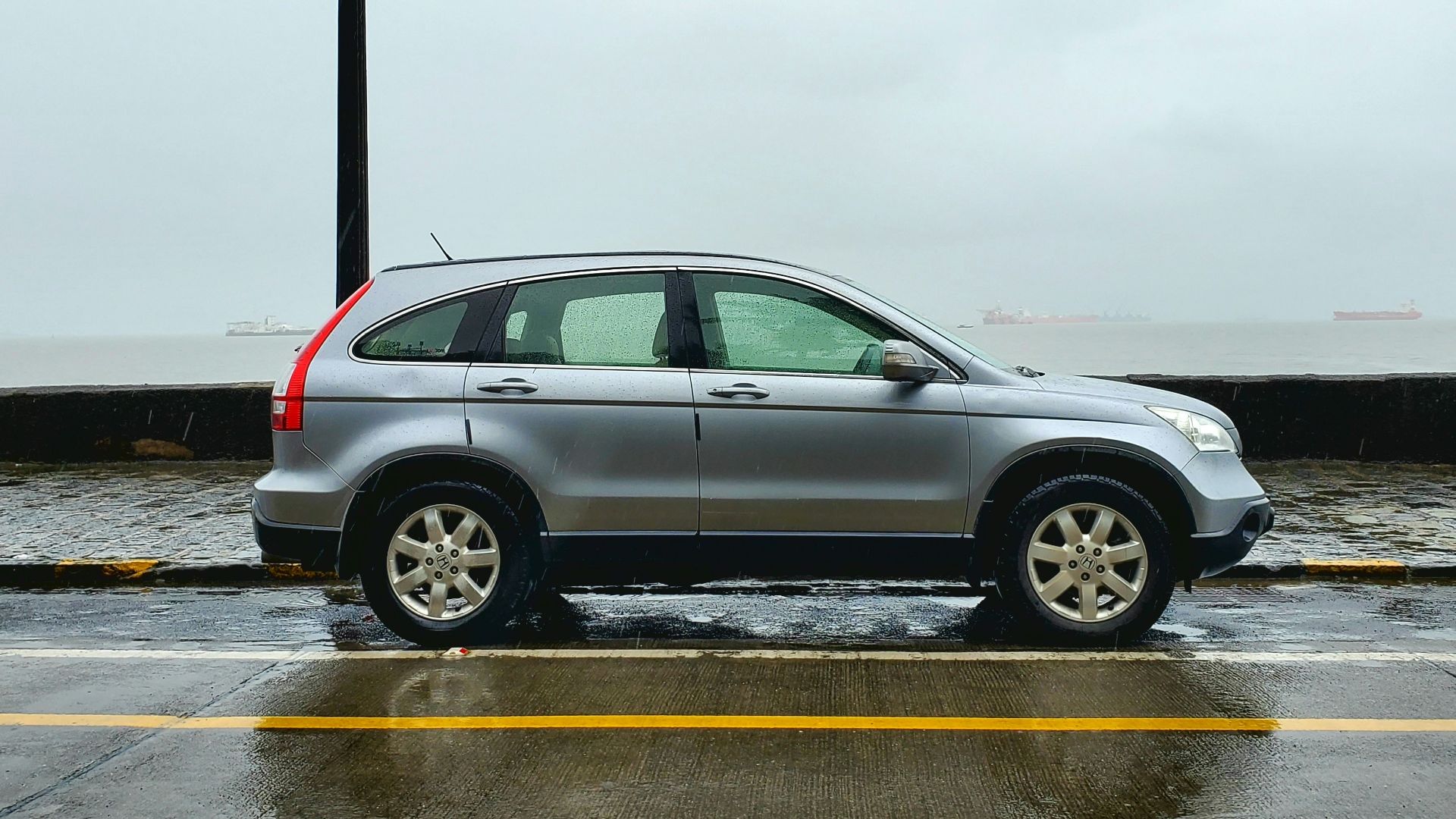 3. Honda CR-V 2005-2006