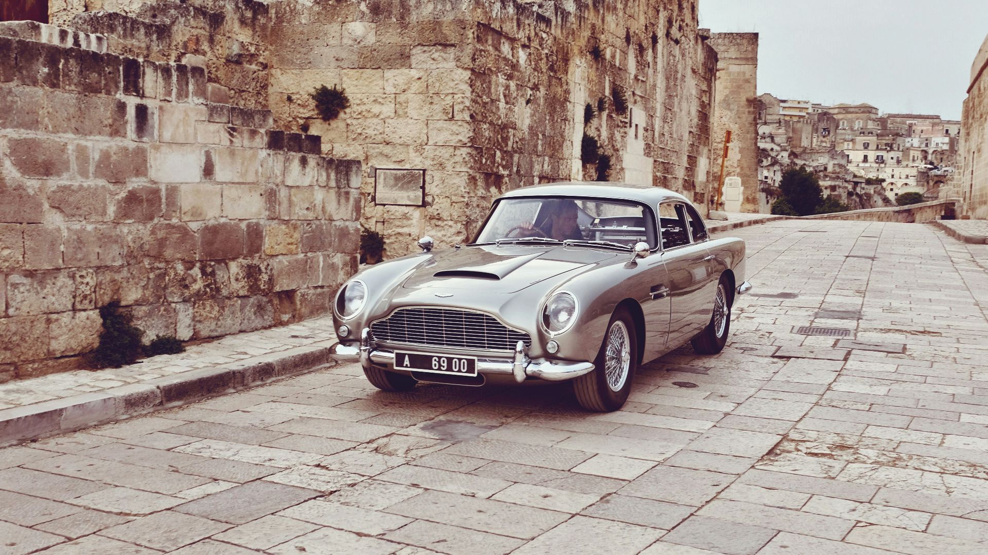 7. Aston Martin DB5