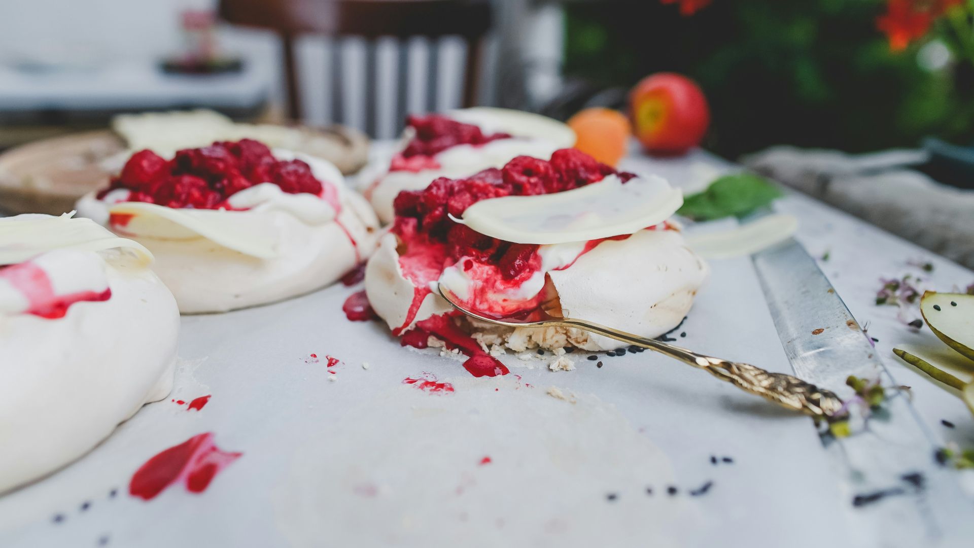 15. Pavlova (avec garnitures fraîches)
