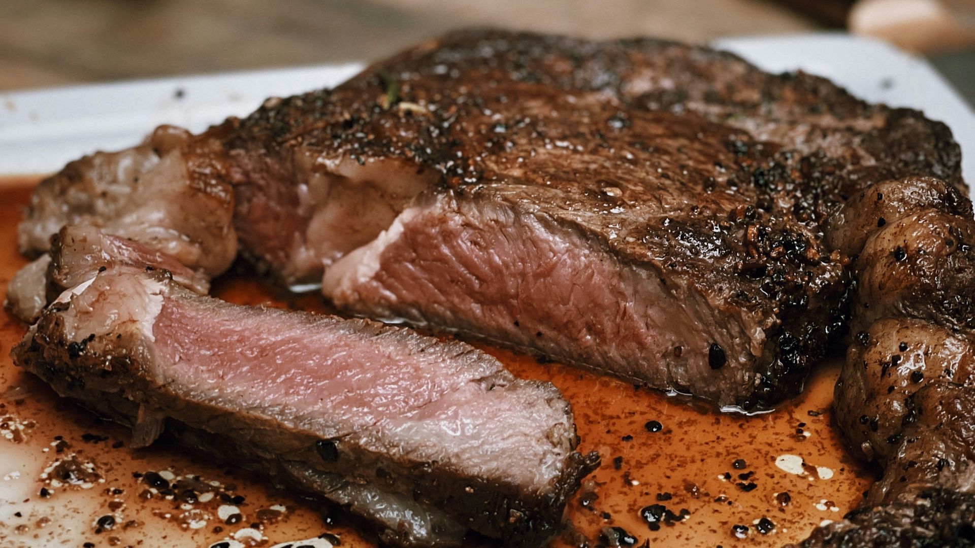 10. Laisser reposer la viande après la cuisson